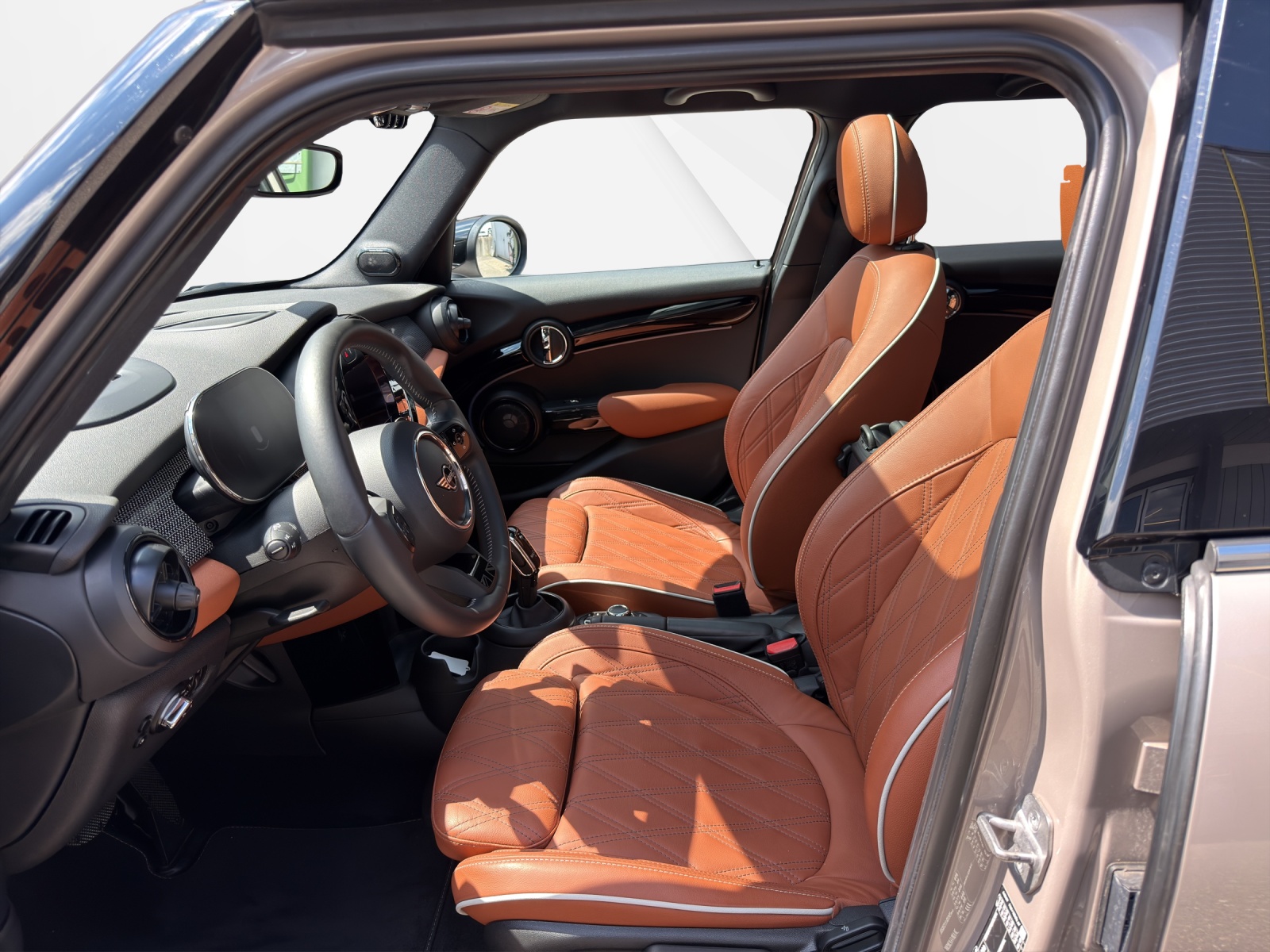MINI Cooper S DKG-image-11