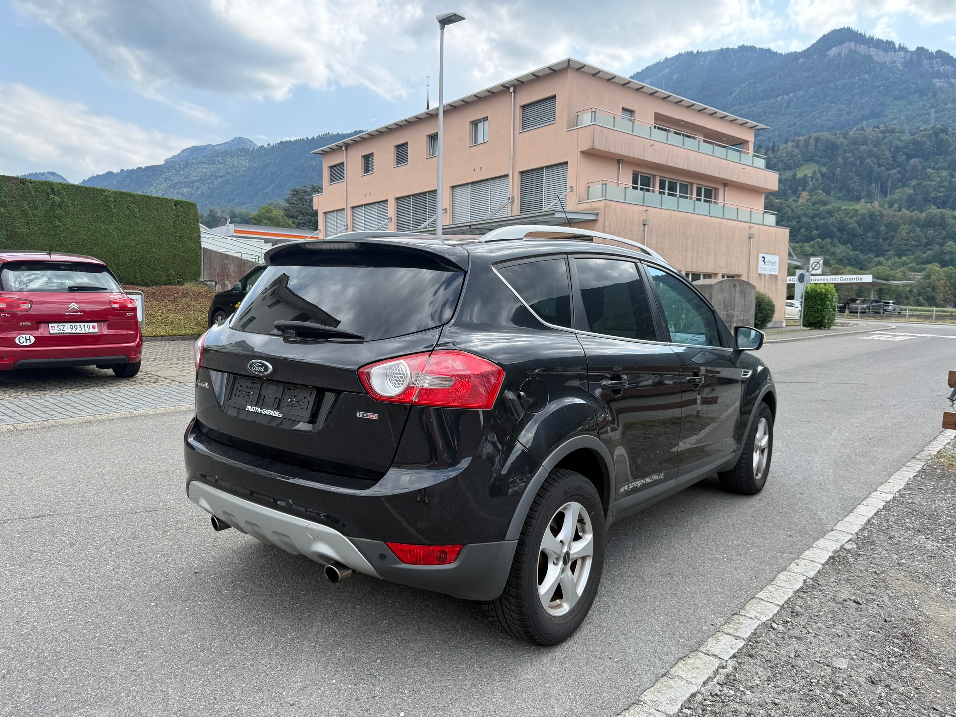 FORD Kuga 2.0 TDCi Titanium 4WD PowerShift-image-2