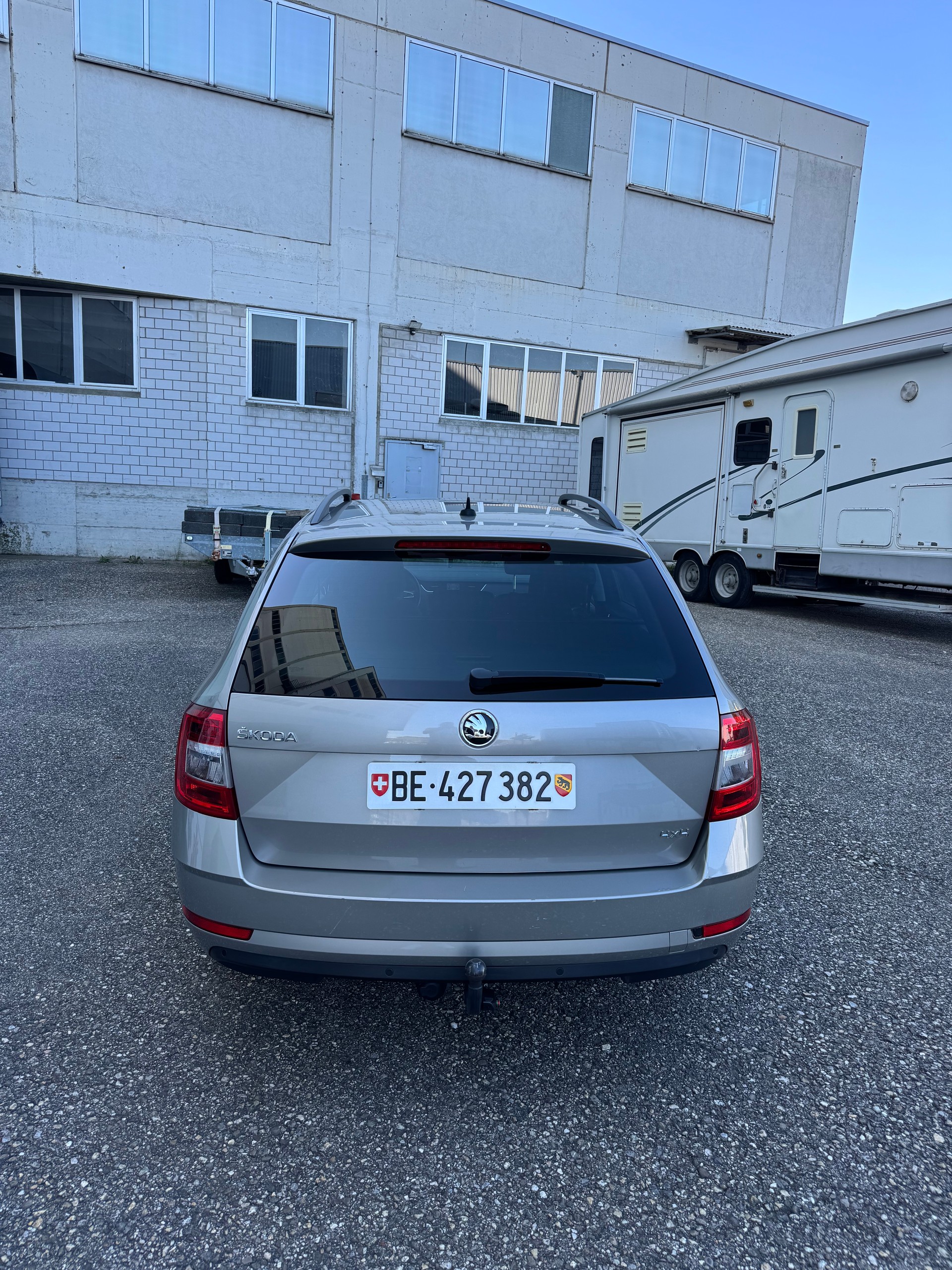 SKODA 2.0 TDI 184 Prag 4x4 DSG-image-1