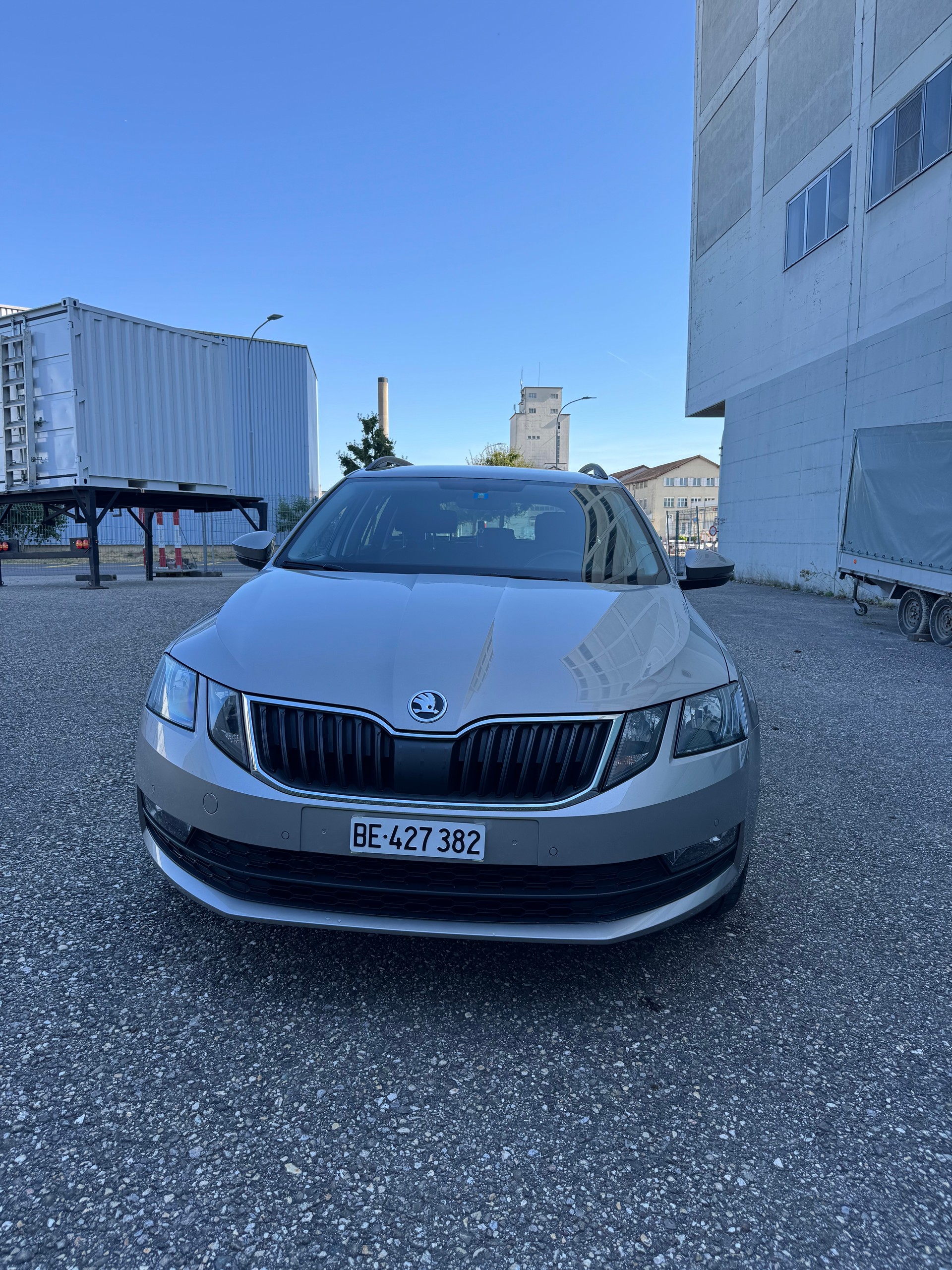 SKODA 2.0 TDI 184 Prag 4x4 DSG-image-0