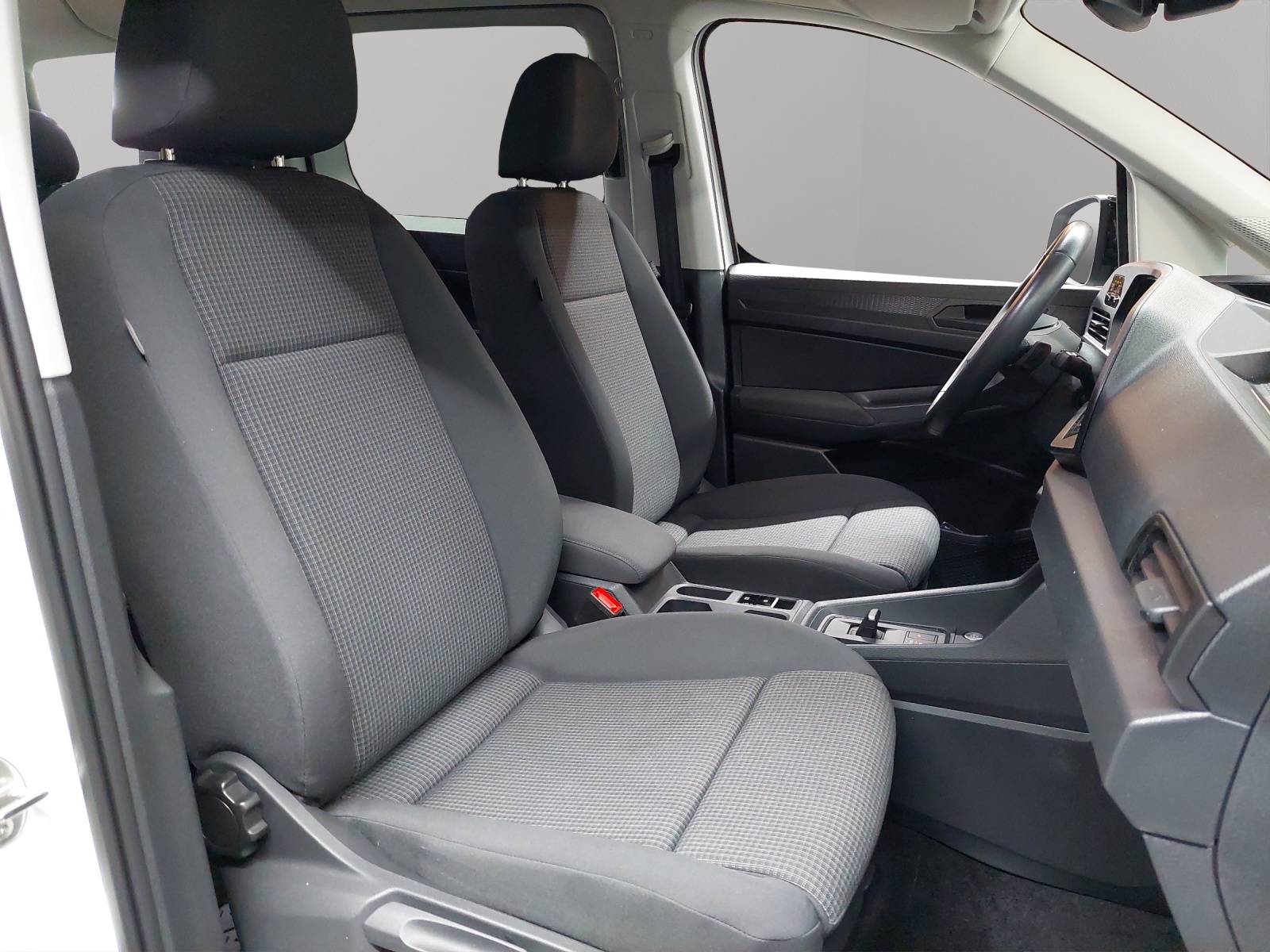 VW Caddy Maxi 2.0 TDI Liberty DSG-image-8