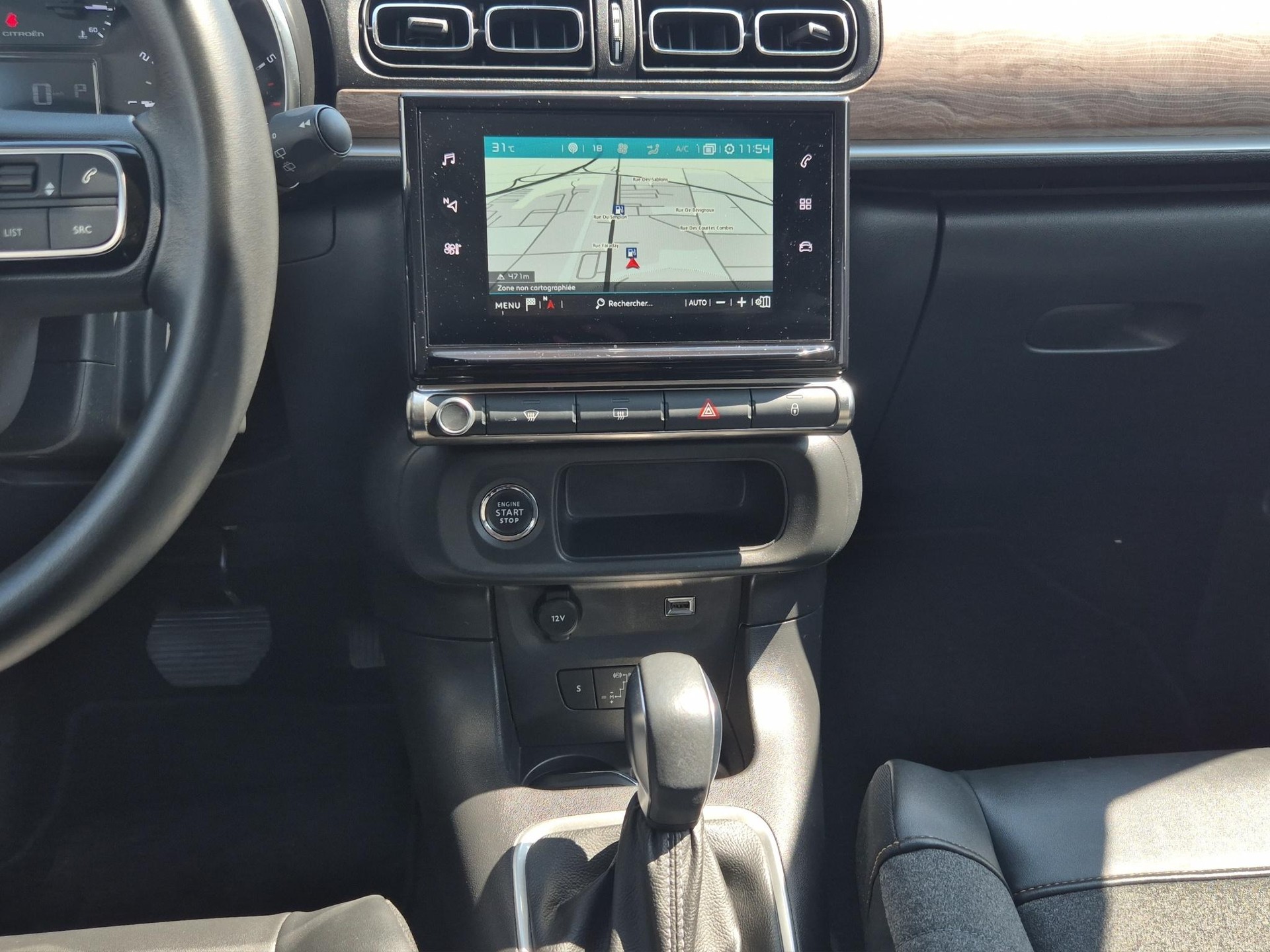 CITROEN C3 1.2 PureTech Shine-image-12