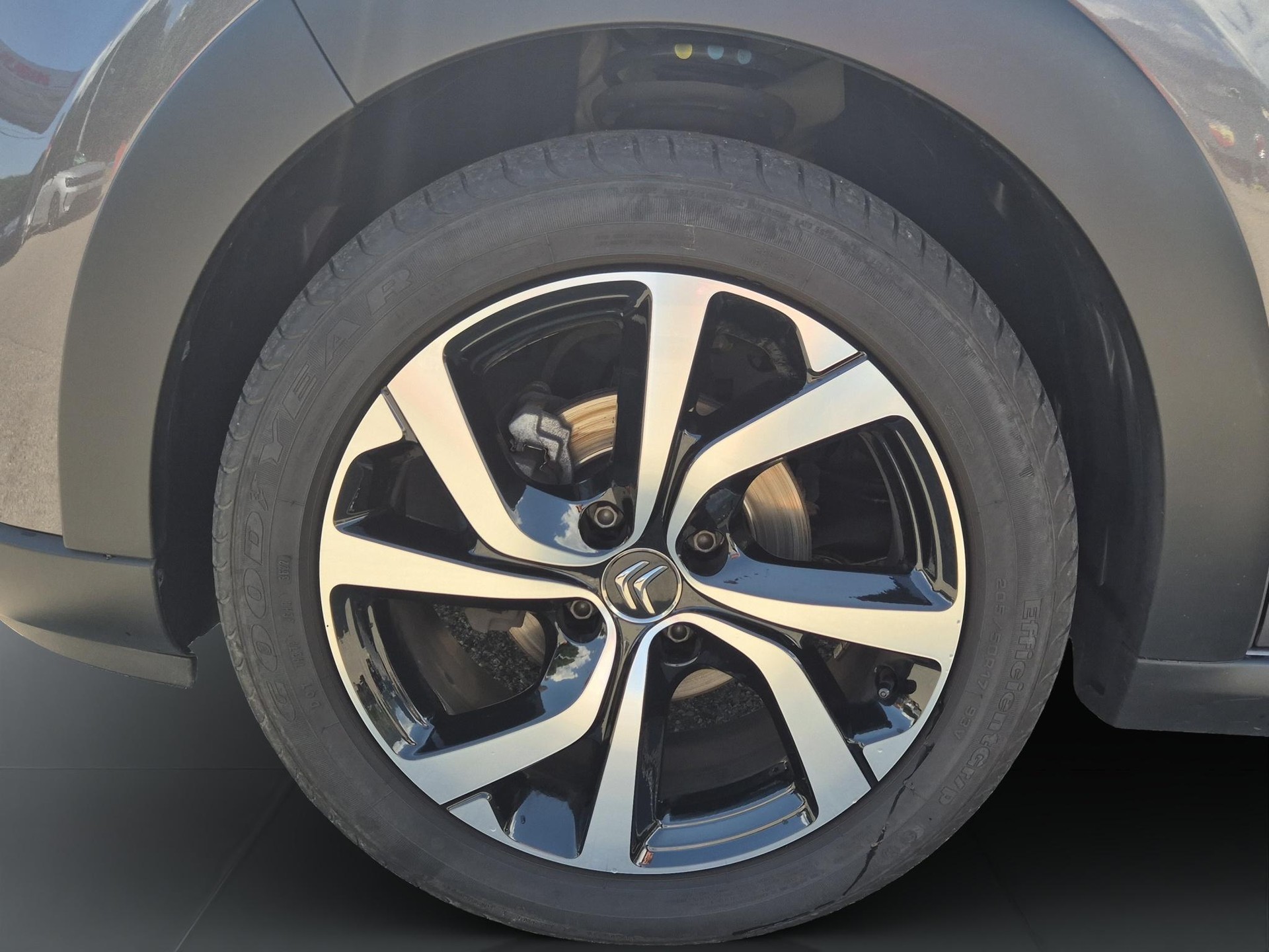 CITROEN C3 1.2 PureTech Shine-image-17
