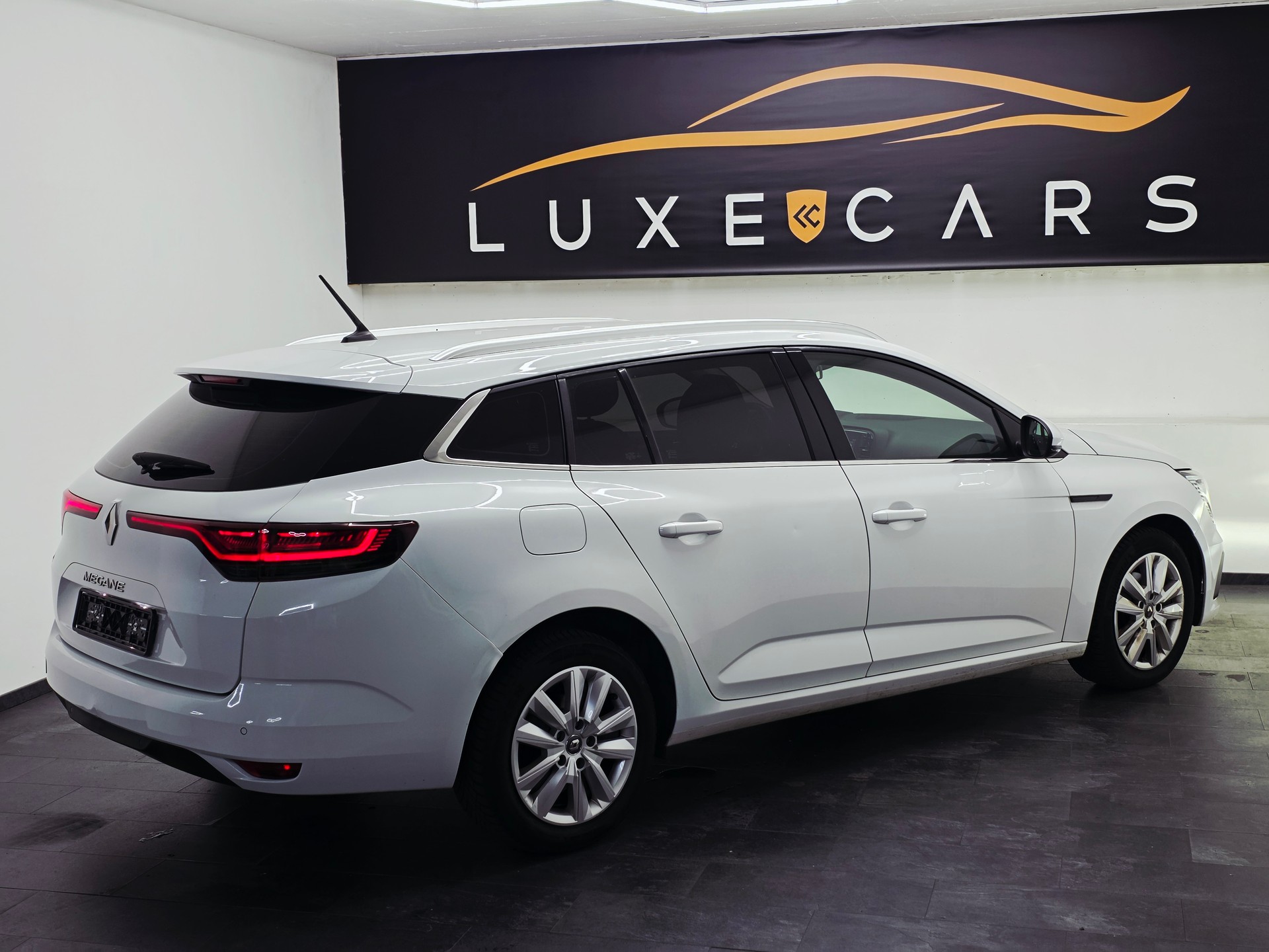 RENAULT Mégane FACELIFT Grandtour 1.5 dCi Business EDC*FRISCH MFK UND SERVICE*-image-7