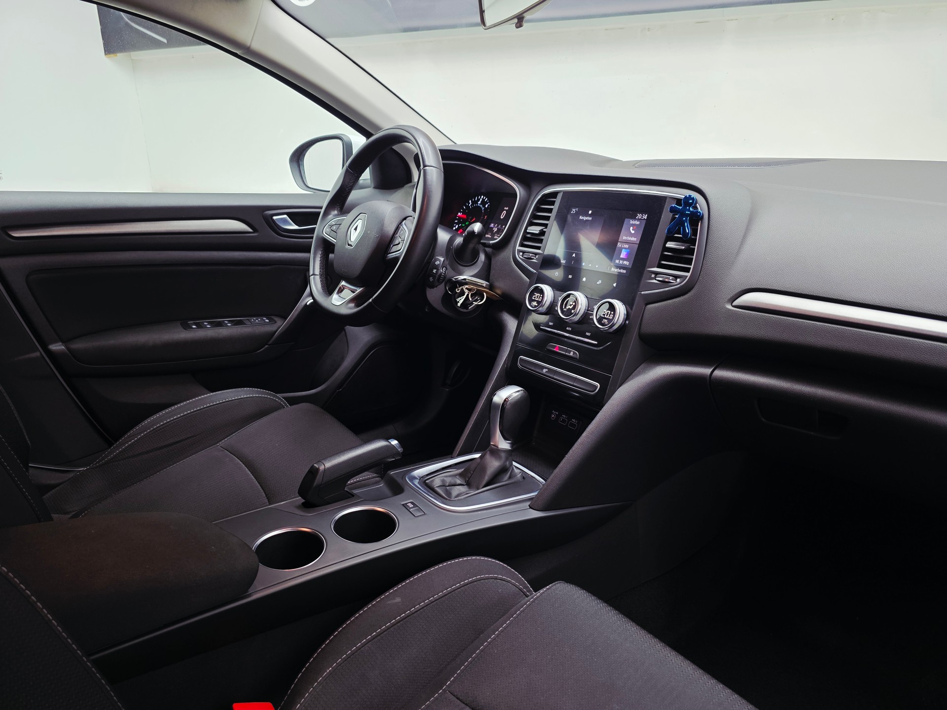 RENAULT Mégane FACELIFT Grandtour 1.5 dCi Business EDC*FRISCH MFK UND SERVICE*-image-12