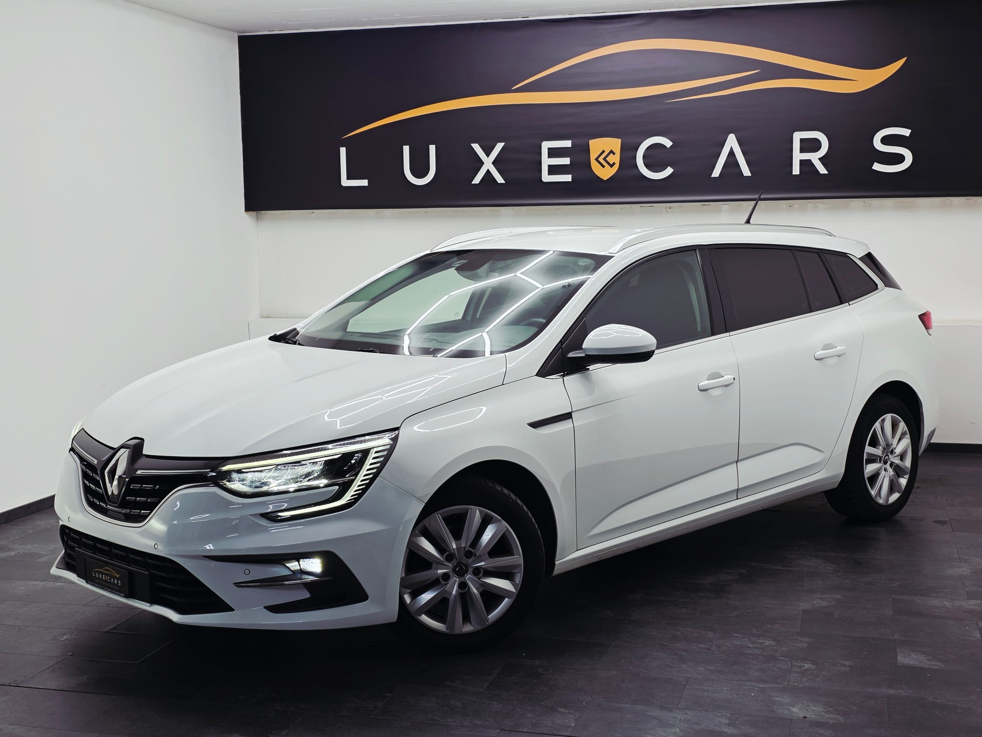 RENAULT Mégane FACELIFT Grandtour 1.5 dCi Business EDC*FRISCH MFK UND SERVICE*-image-2