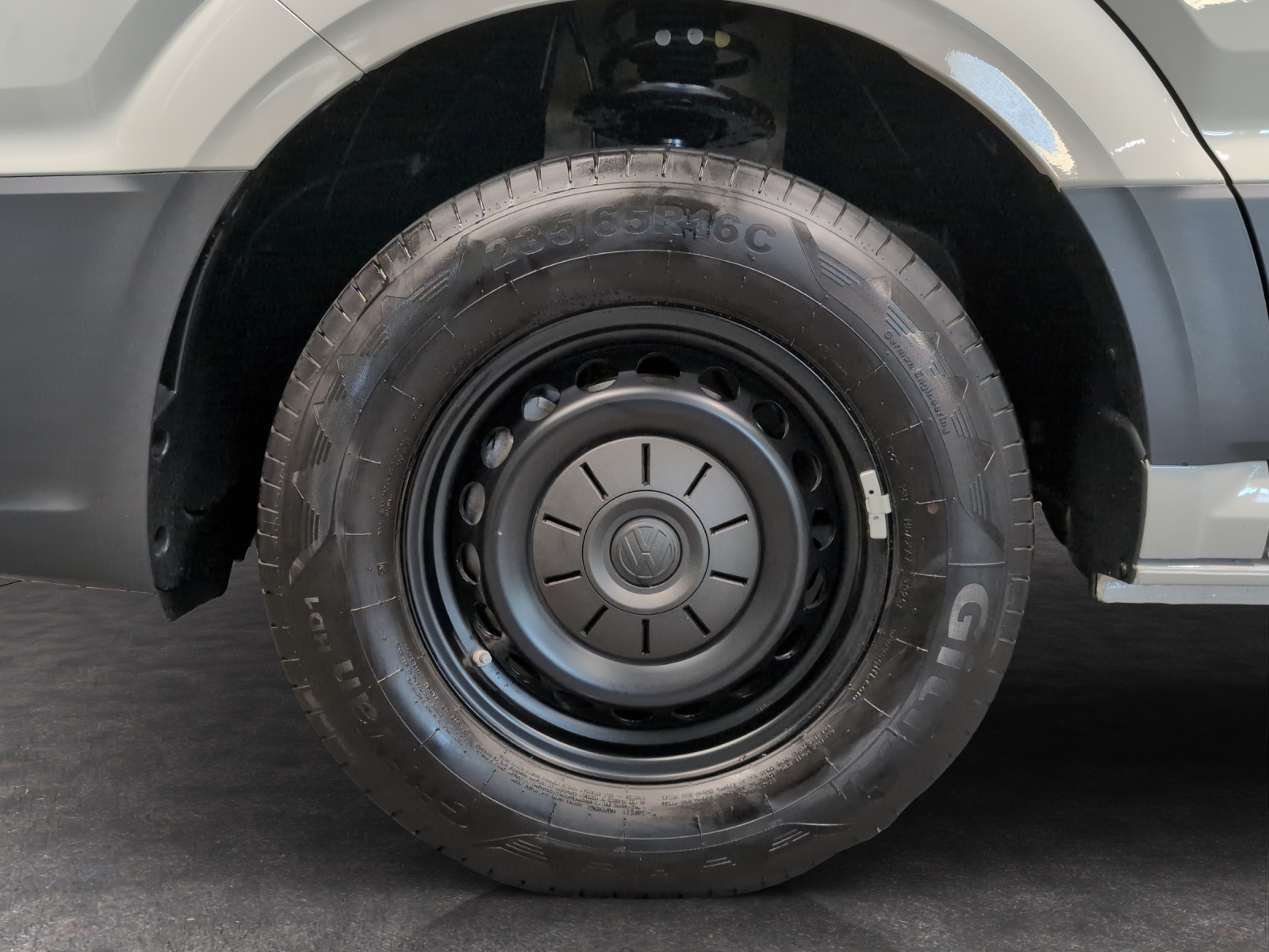 VW Crafter 35 2.0 BiTDI L3 4Motion A-image-4