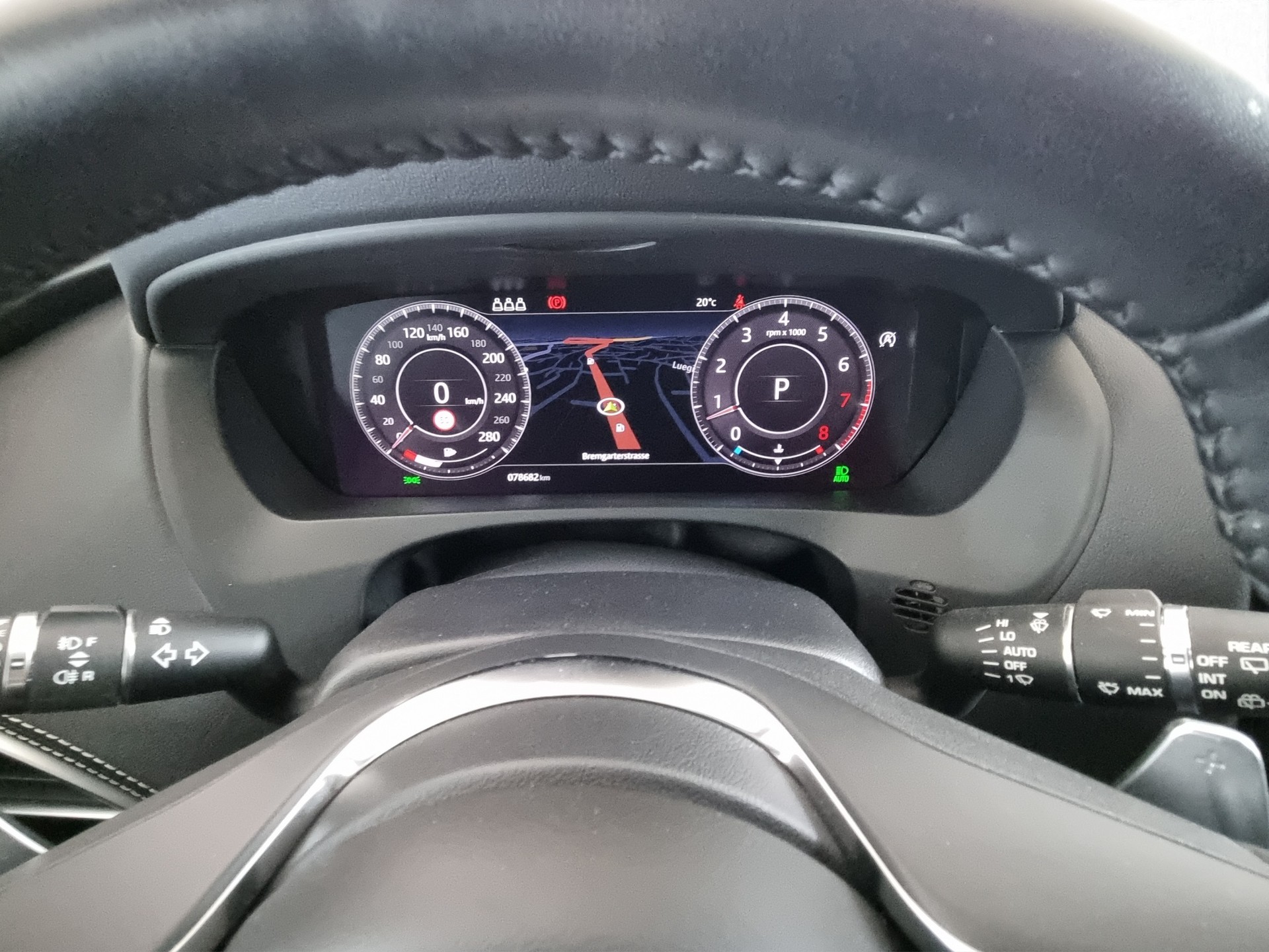 JAGUAR F-Pace 2.0 T 250 R-Sport AWD-image-10
