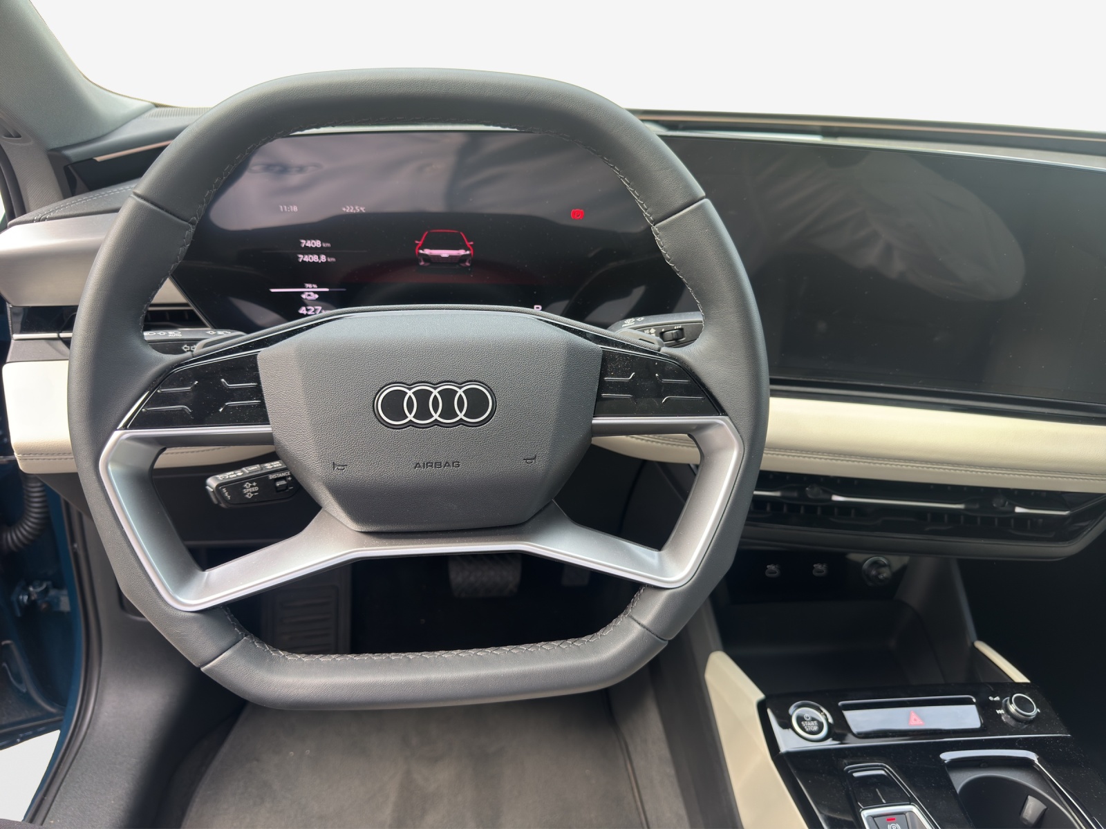 AUDI A6 Sportback e-tron quattro-image-9