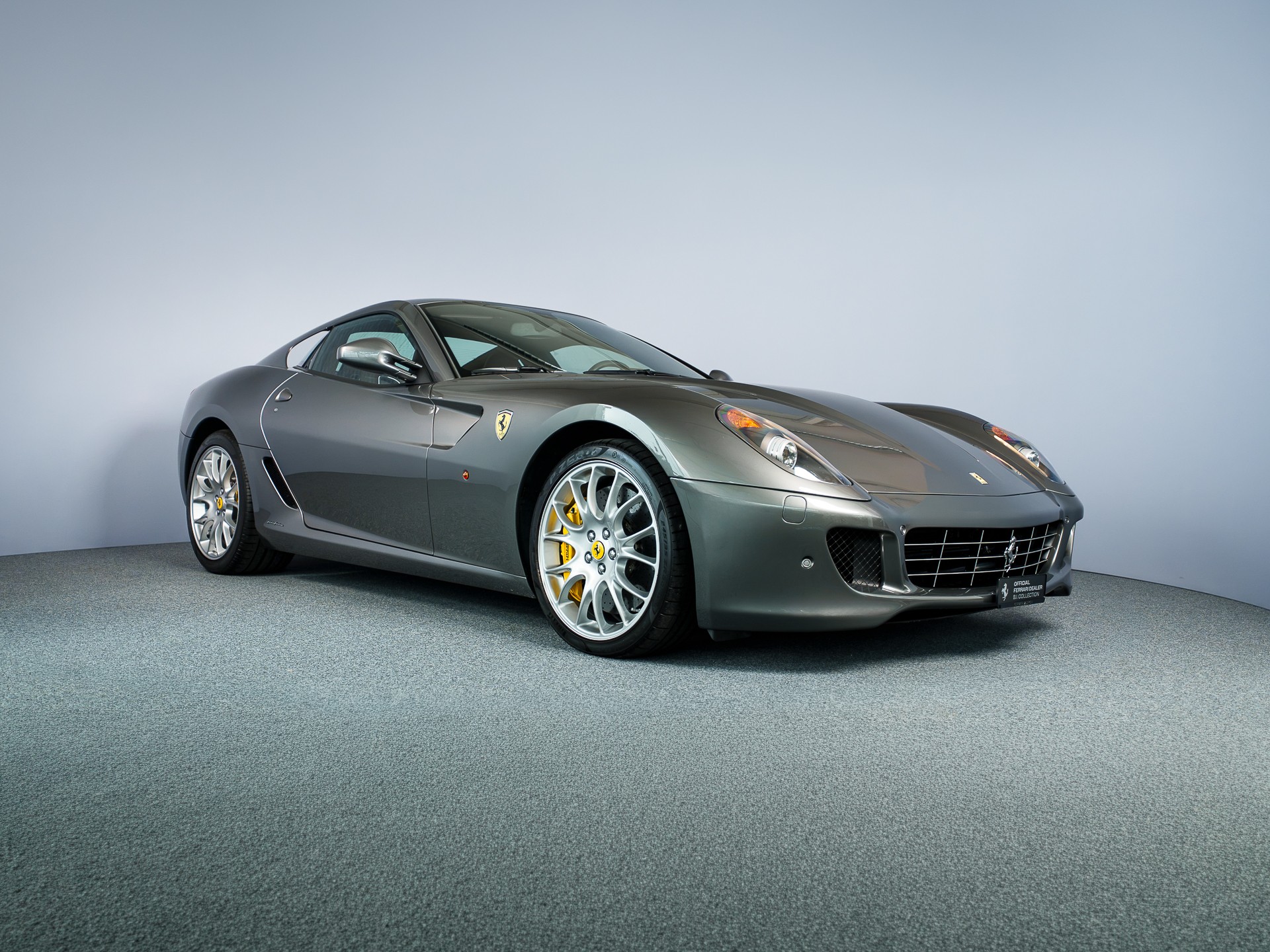 FERRARI 599 GTB-showroom-element-2