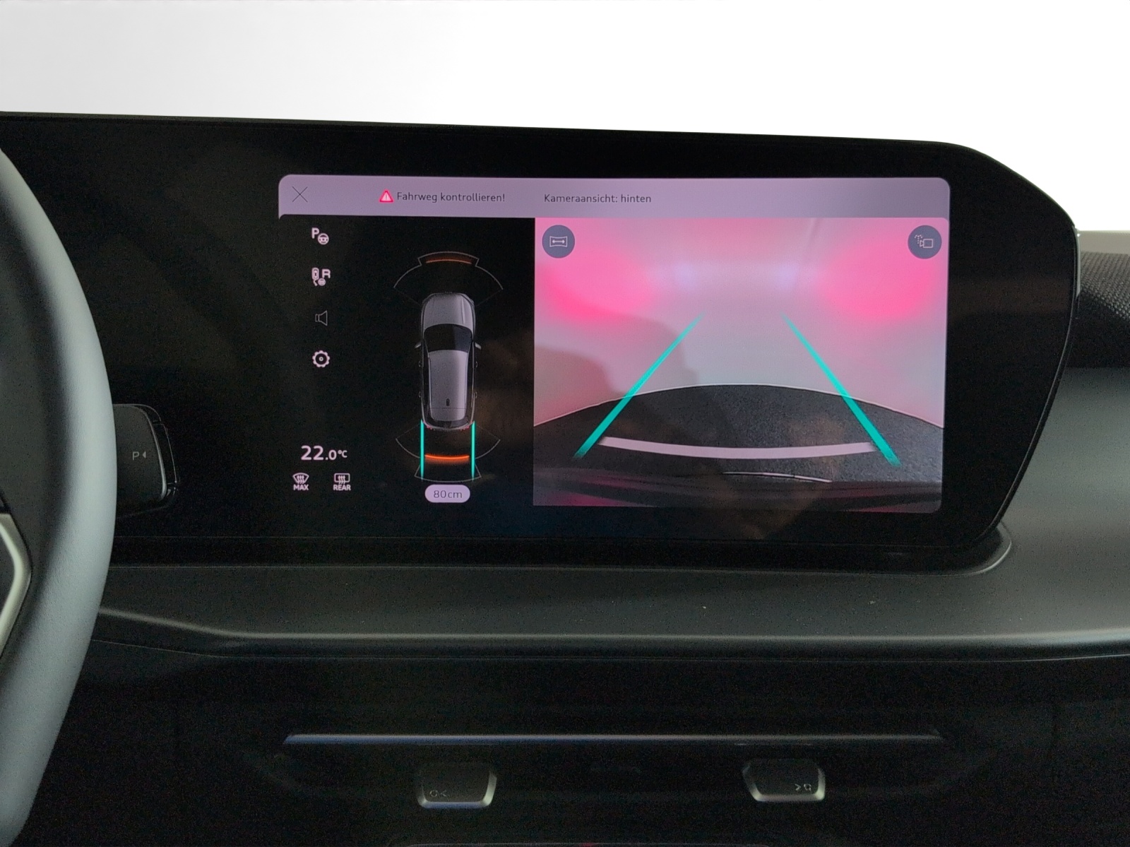 AUDI Q3 SUV TFSI quattro 150 kW S tronic-image-12