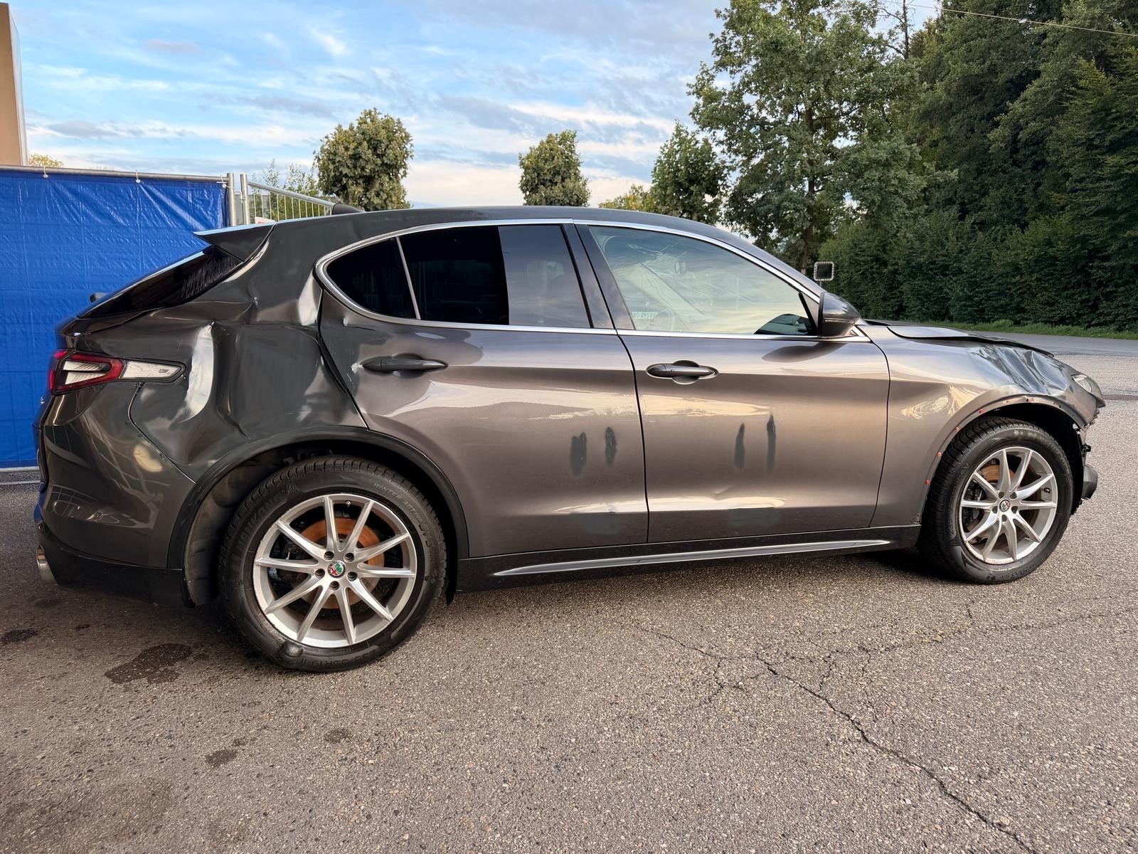ALFA ROMEO Stelvio 2.0 Veloce Q4 Automatic-image-2