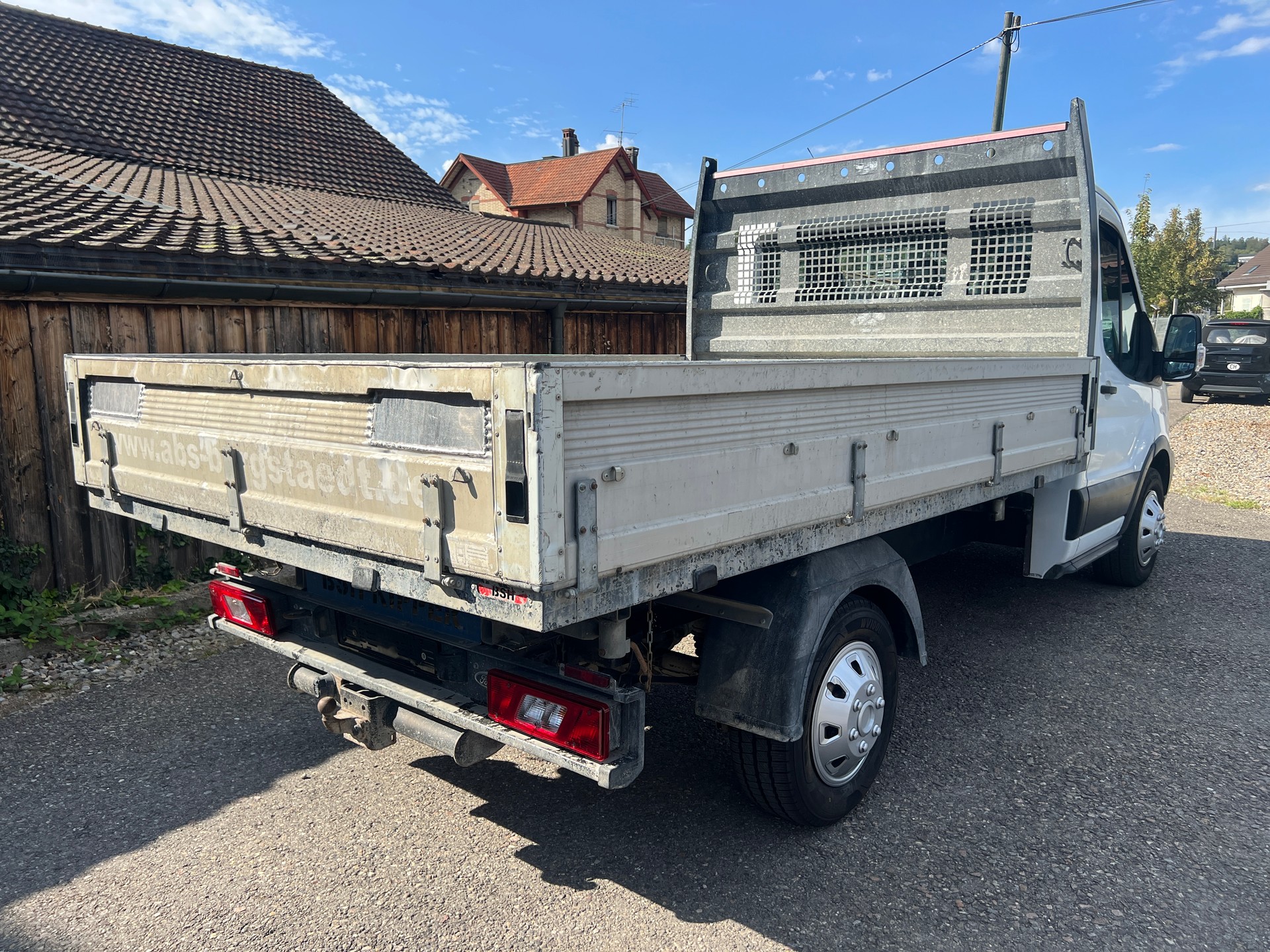 FORD Transit 350 L3 Trend 2.0 TDCi 130 4WD-image-2
