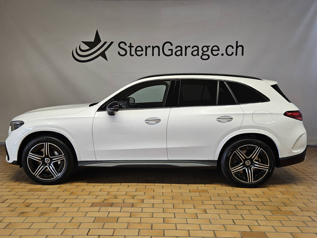 MERCEDES-BENZ GLC 400 e 4Matic AMG Line EQ Star-showroom-element-1