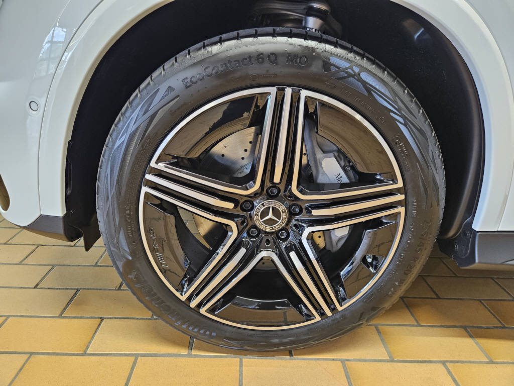 MERCEDES-BENZ GLC 400 e 4Matic AMG Line EQ Star-image-16