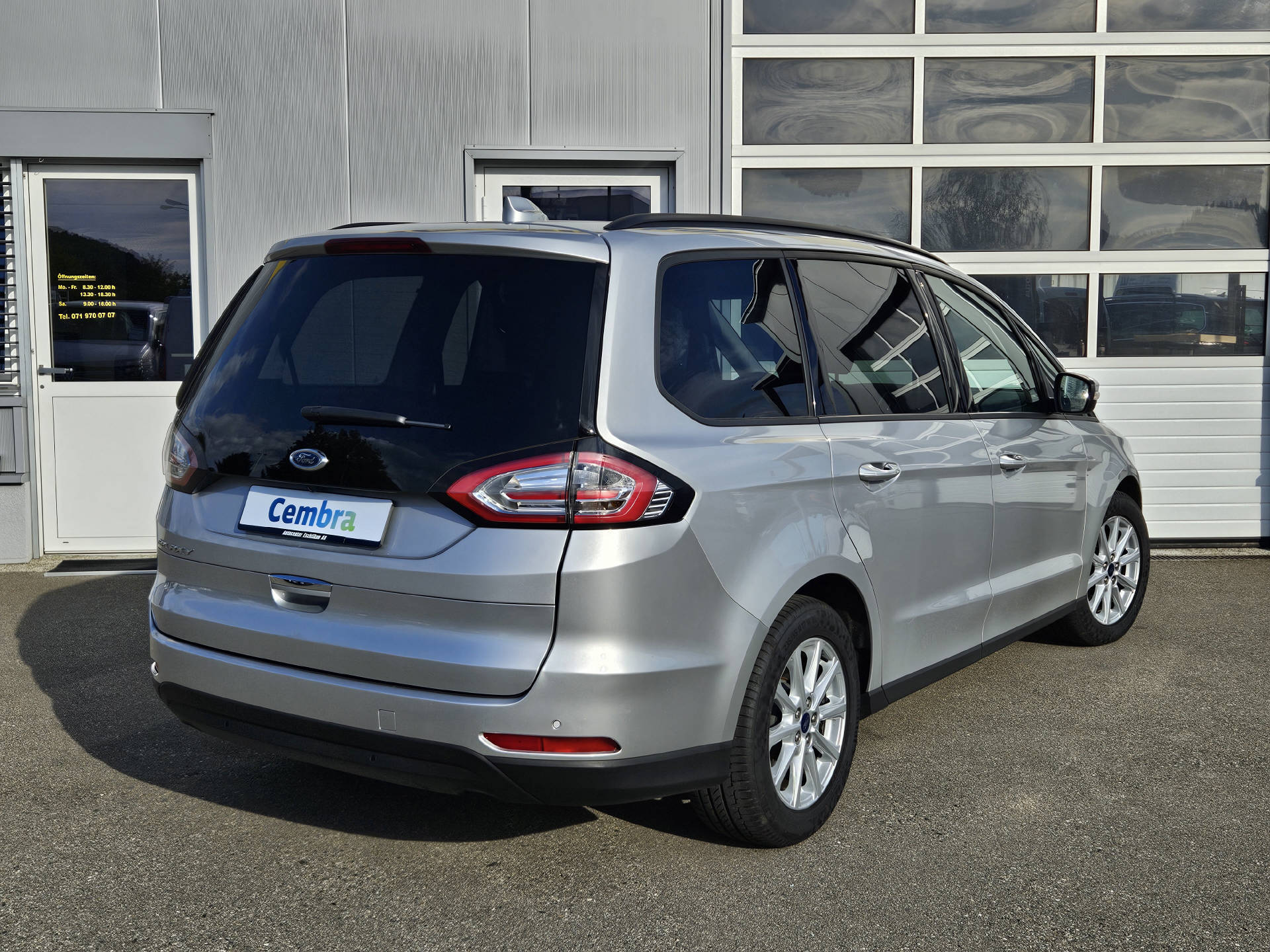 FORD Galaxy 2.0 TDCi 150 Trend * 8- fach bereift * Frisch ab Service * Inkl. Garantie *-image-5