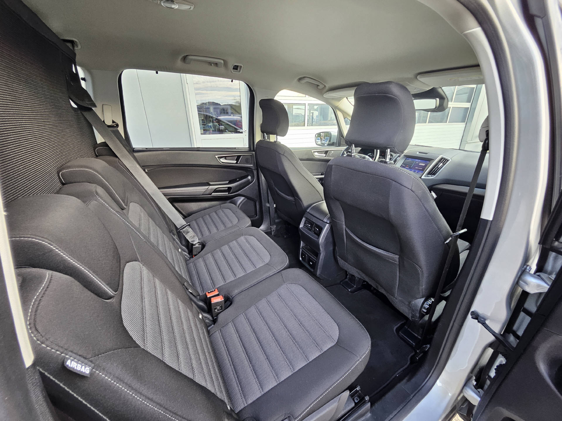 FORD Galaxy 2.0 TDCi 150 Trend * 8- fach bereift * Frisch ab Service * Inkl. Garantie *-image-18
