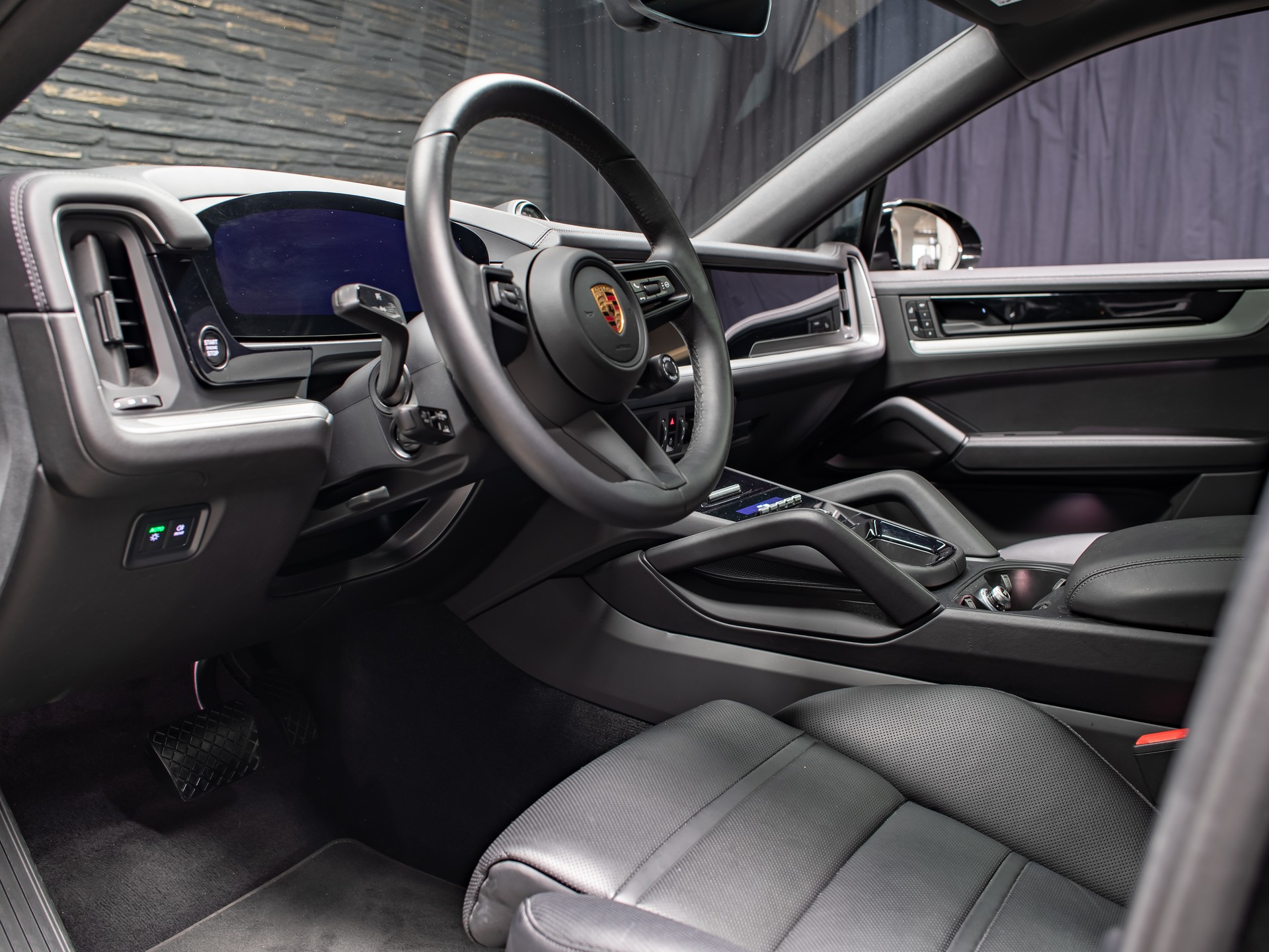 PORSCHE Cayenne Coupé Tiptronic-image-28