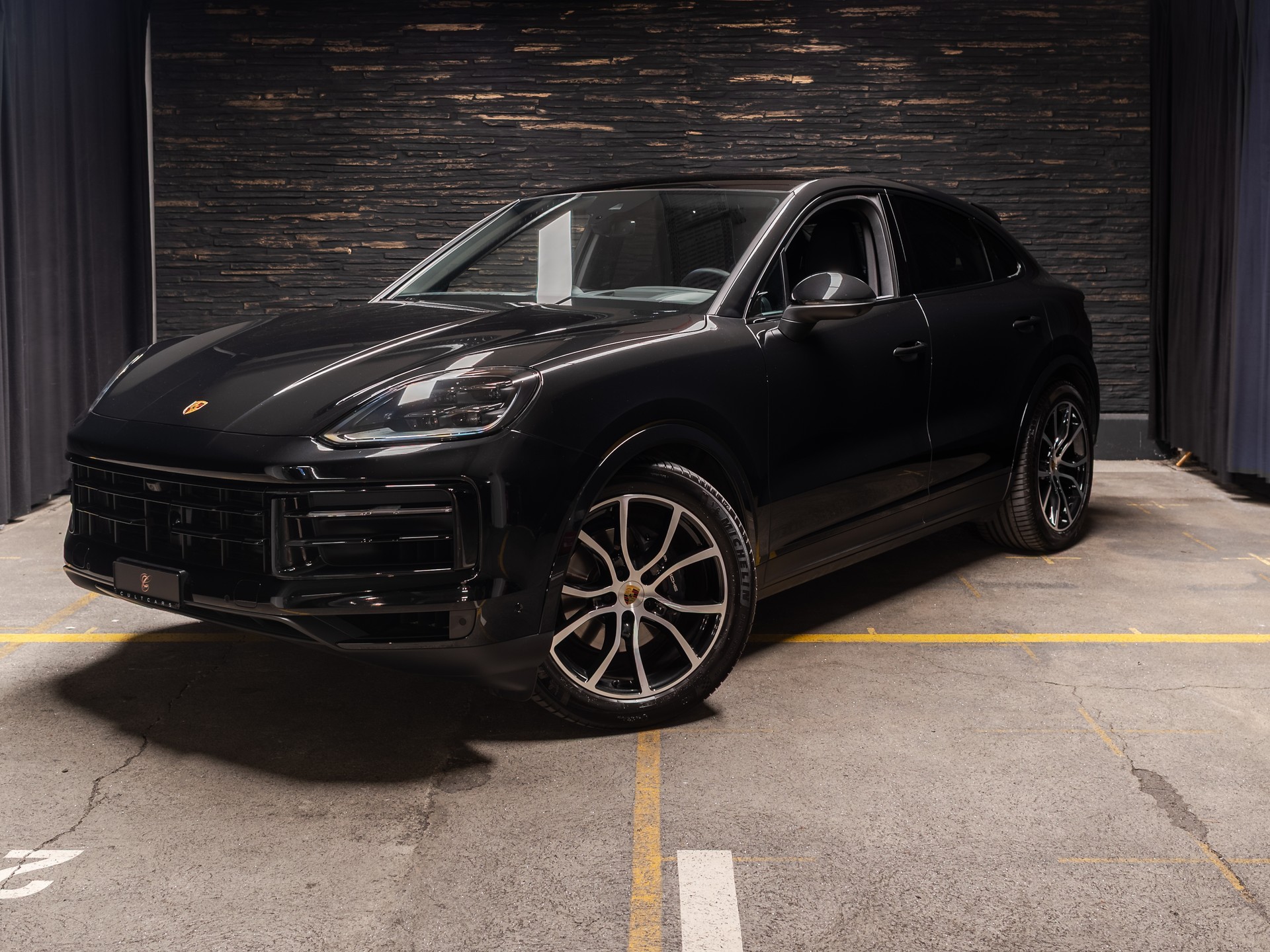 PORSCHE Cayenne Coupé Tiptronic-image-31