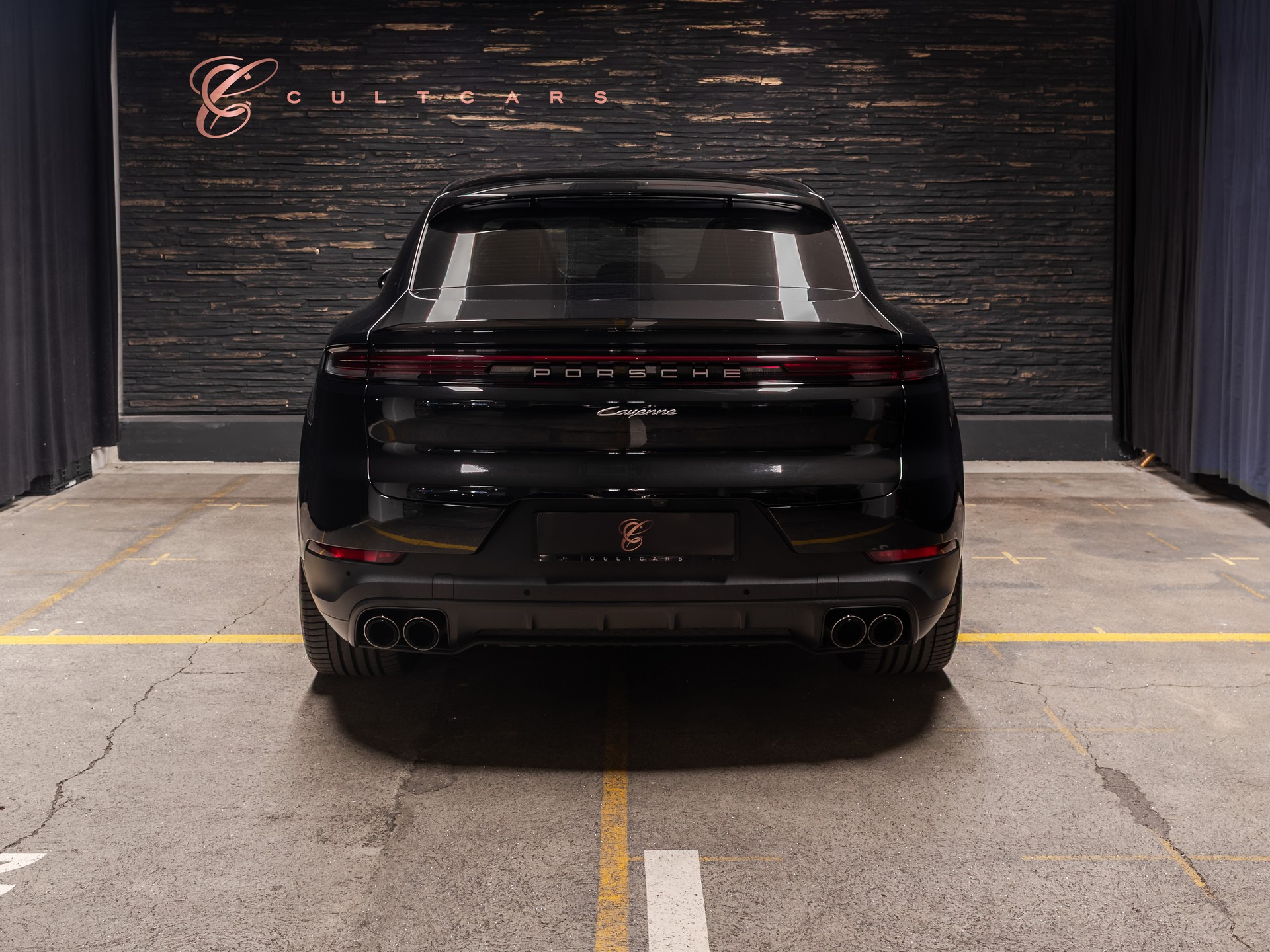 PORSCHE Cayenne Coupé Tiptronic-image-3