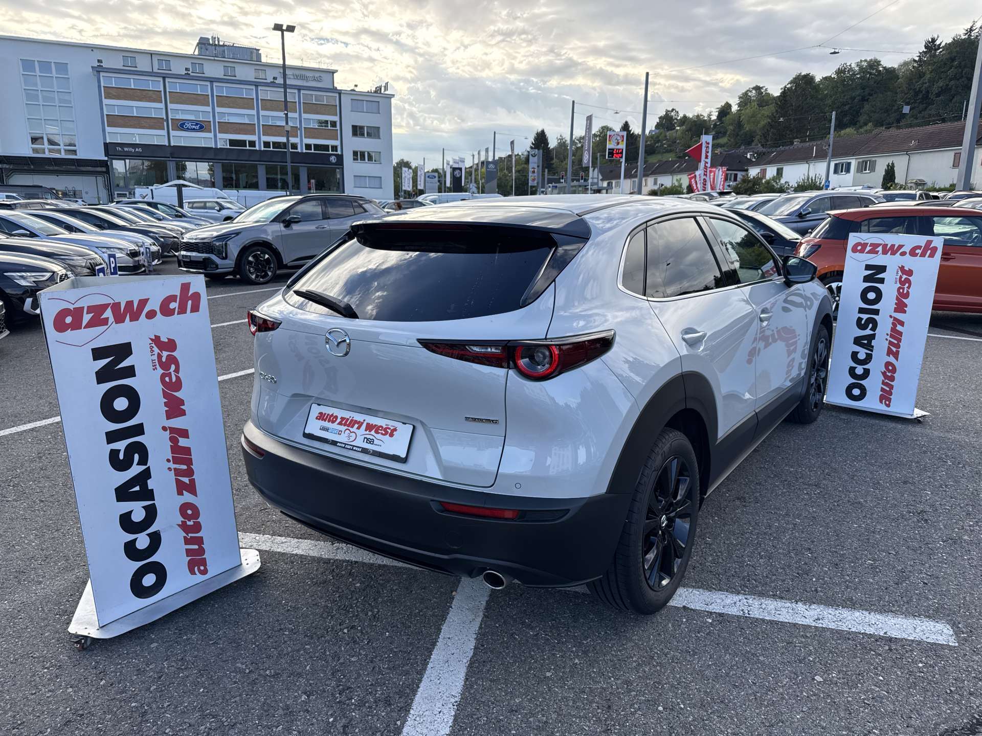 MAZDA CX-30 SKYACTIV-G 140 MHEV Nagisa Automat-image-2