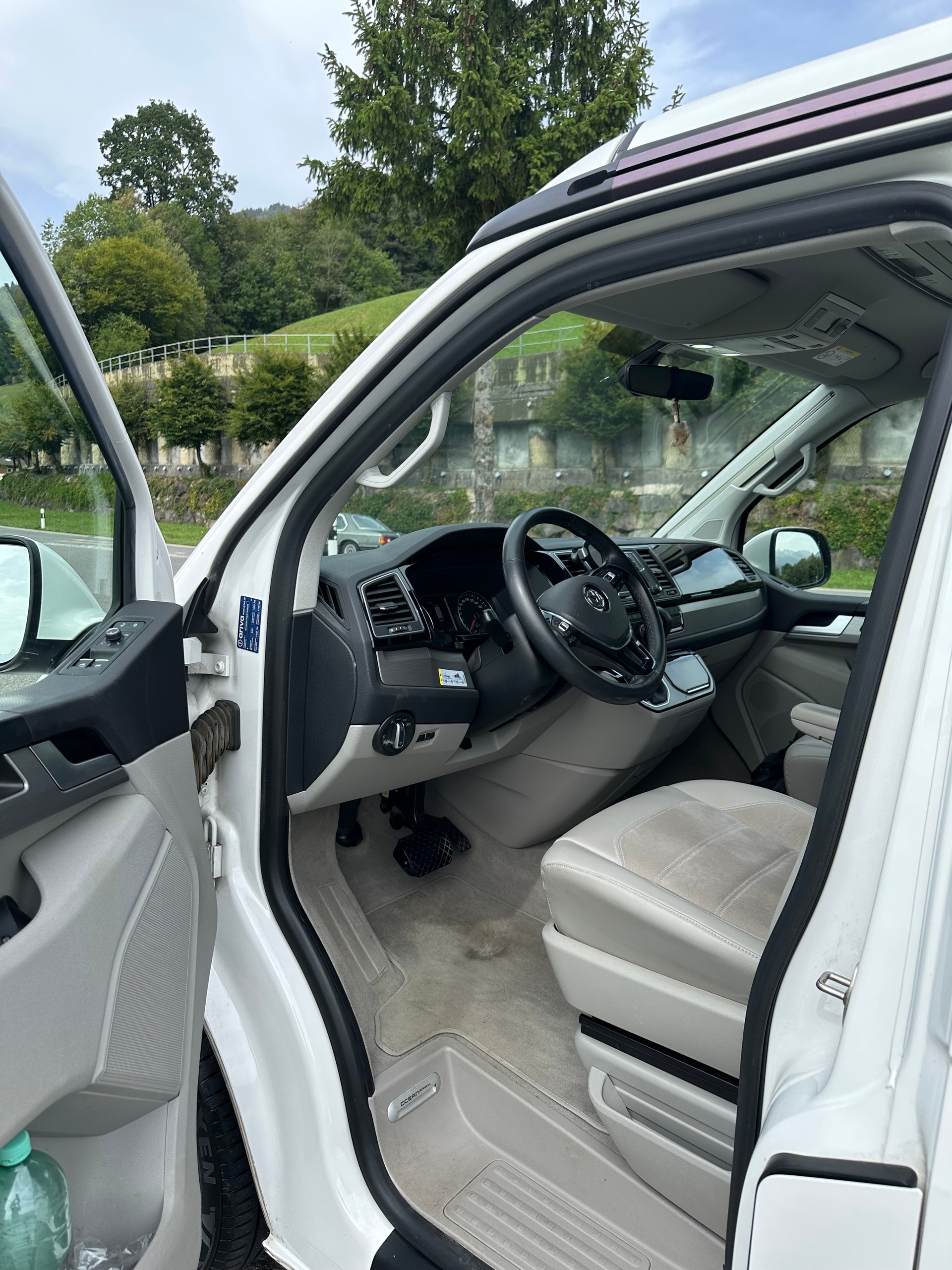 VW 2.0 TDI 150 Ocean GREY DSG-image-4