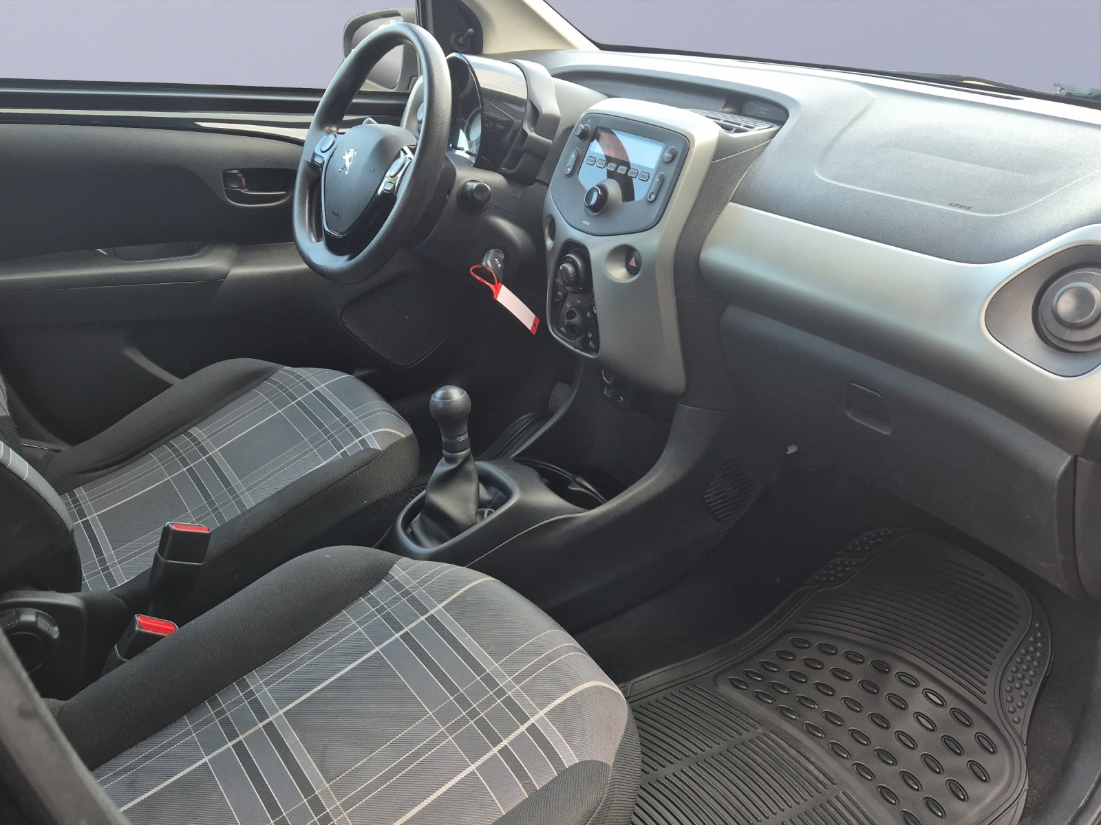 PEUGEOT 108 1.0 VTi Access-image-11