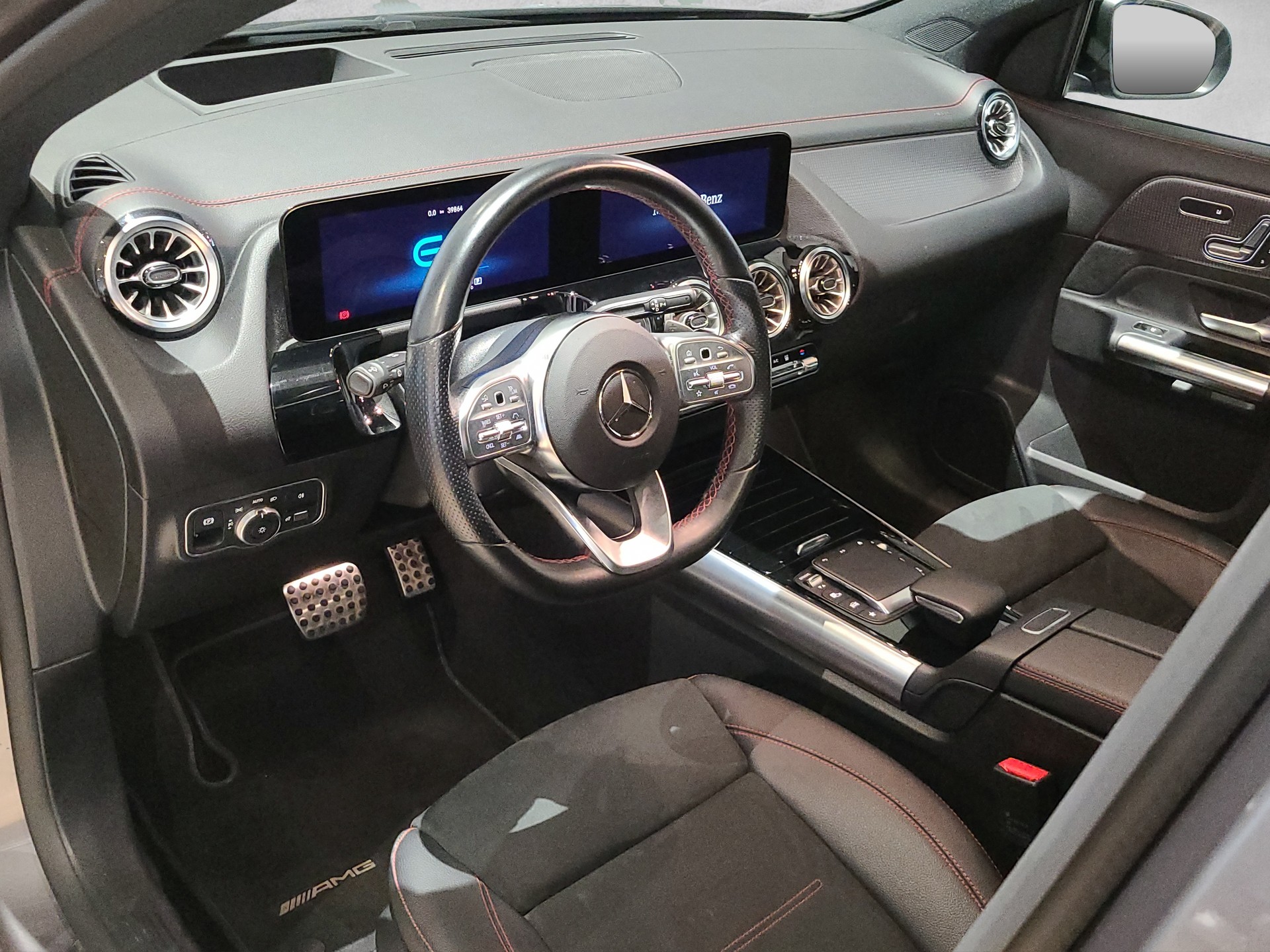 MERCEDES-BENZ EQA 300 AMG 4M Swiss Star-image-6