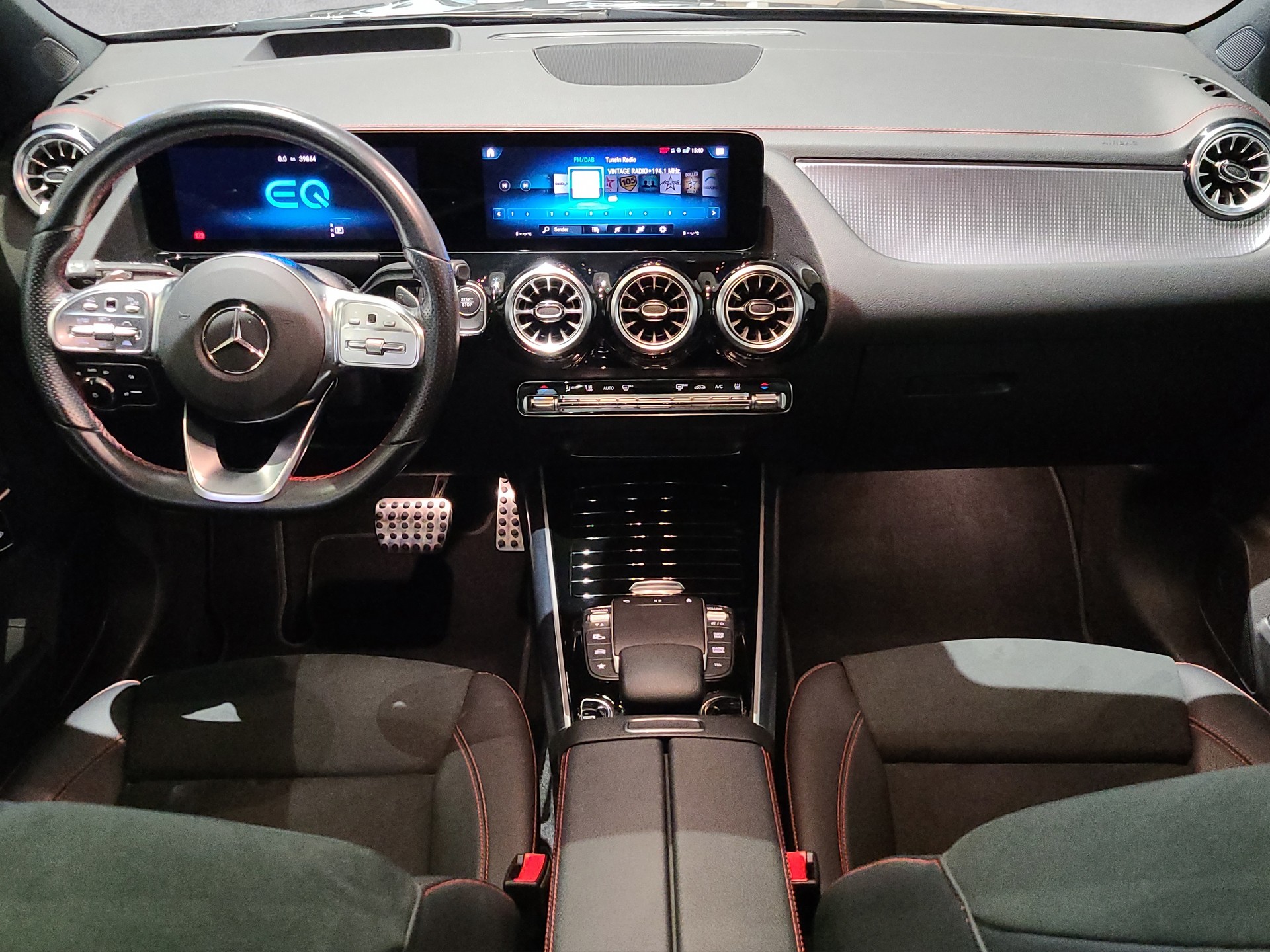 MERCEDES-BENZ EQA 300 AMG 4M Swiss Star-image-14