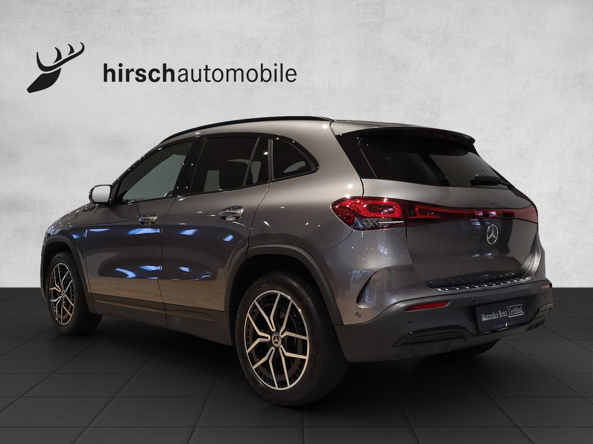 MERCEDES-BENZ EQA 300 AMG 4M Swiss Star-showroom-element-1