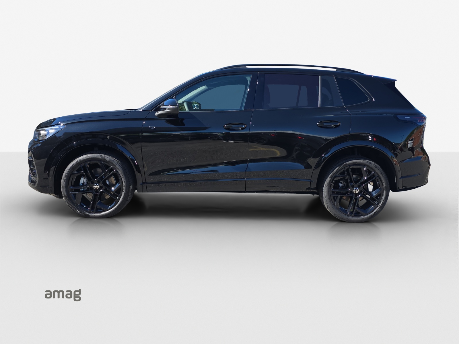 VW Tiguan 2.0 TSI DSG R-Line United 4Motion-image-1