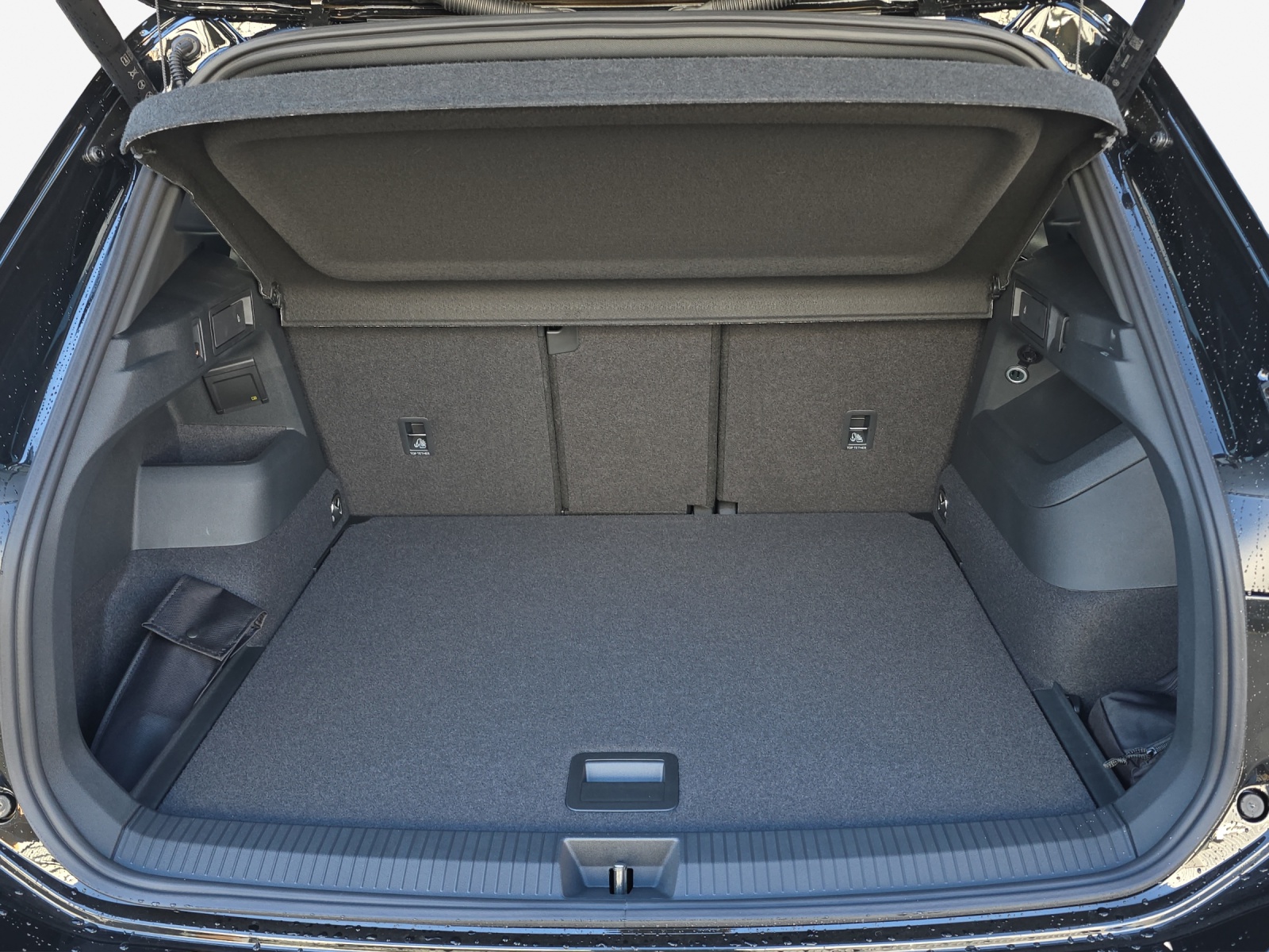 VW Tiguan 2.0 TSI DSG R-Line United 4Motion-image-12