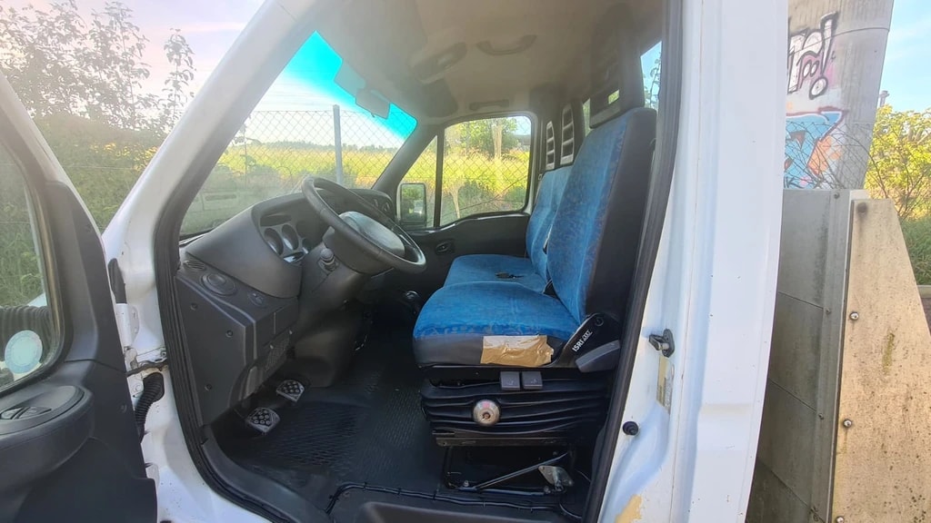 IVECO Daily City 35 C 13 A2CA14B1L1 ** 3-Plätzer ** Autotransporter mit Anhänger ** Komplet Aluminiumbrücke **Elektrische Seilwinde **-image-14