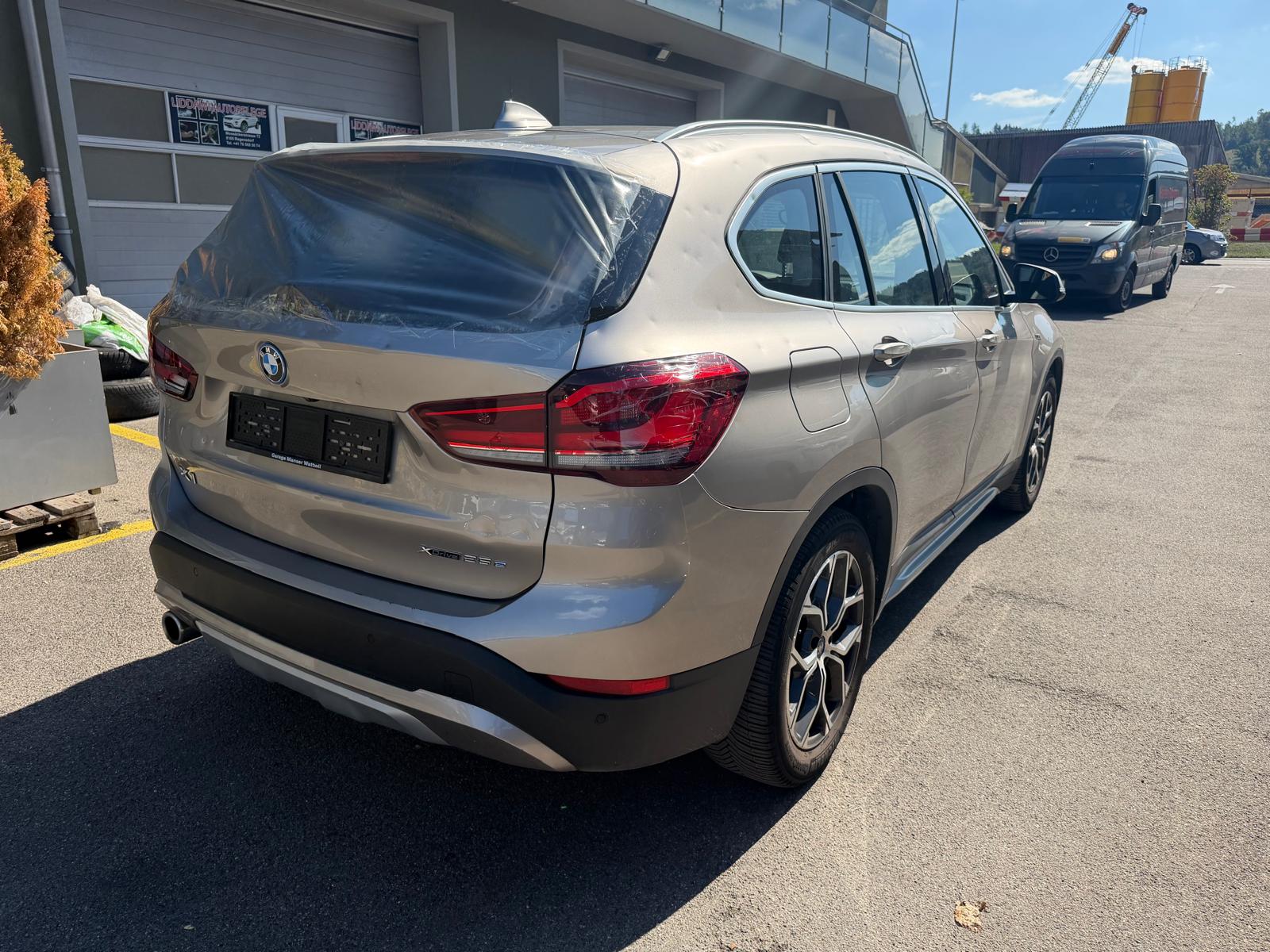BMW X1 xDrive 25e xLine Steptronic-image-8