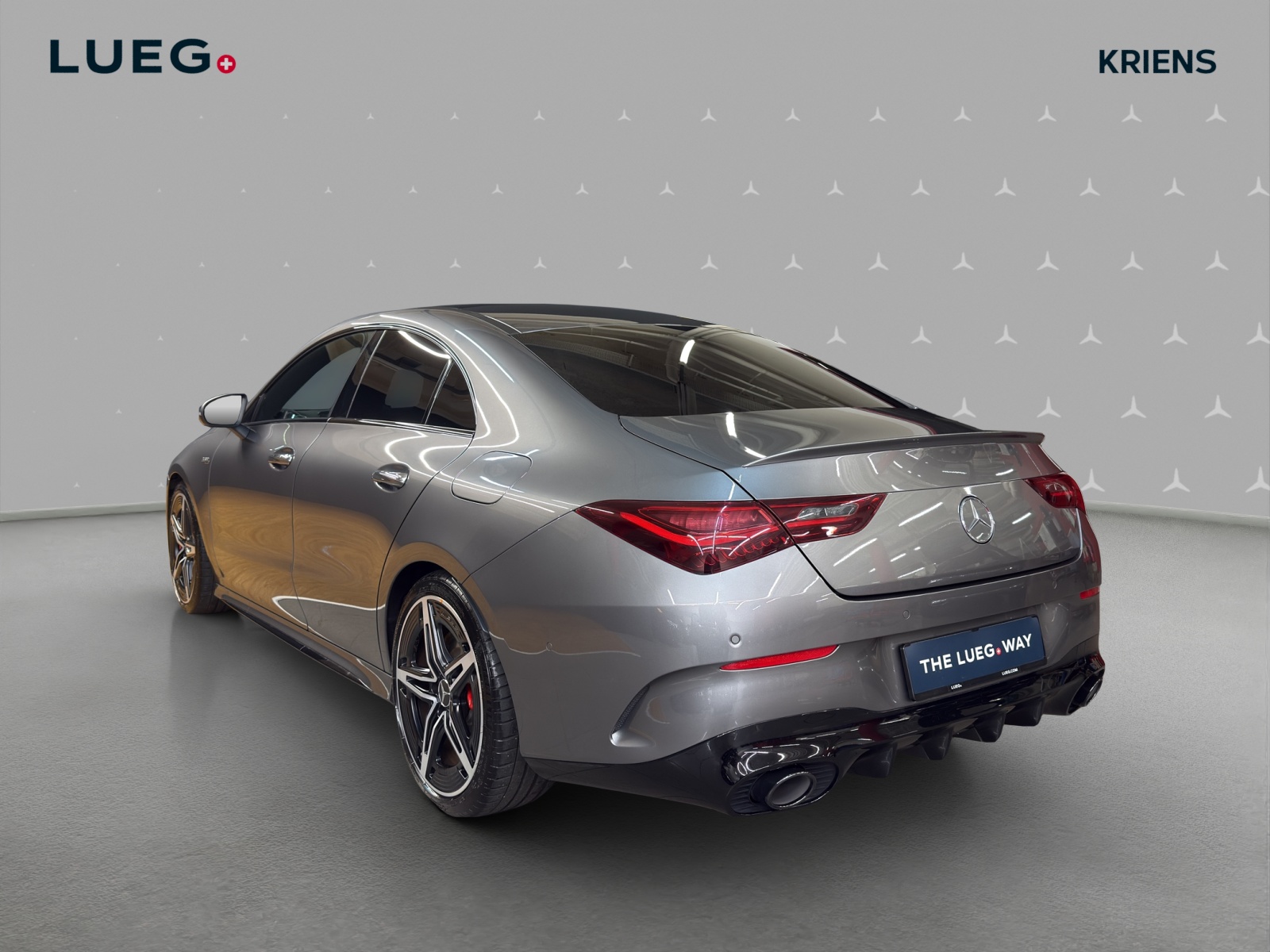 MERCEDES-BENZ CLA 35 4M - AMG / 360 Grad Kamera / Panorama-Dach / Soundsystem-image-2