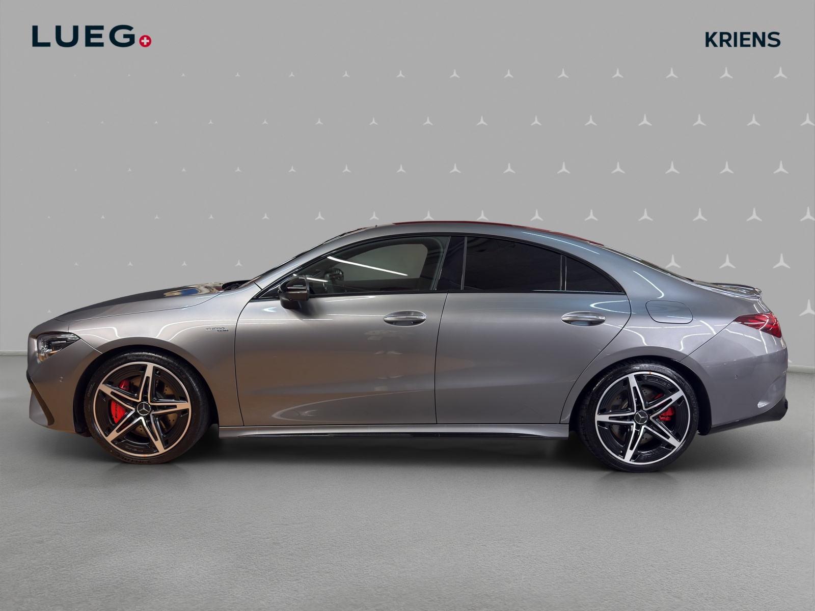 MERCEDES-BENZ CLA 35 4M - AMG / 360 Grad Kamera / Panorama-Dach / Soundsystem-image-1