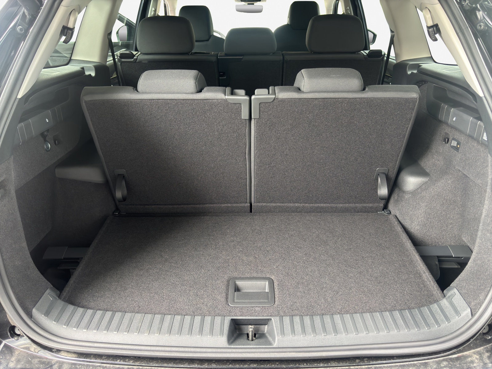 SKODA Kodiaq 1.5 TSI mHEV Selection-image-12