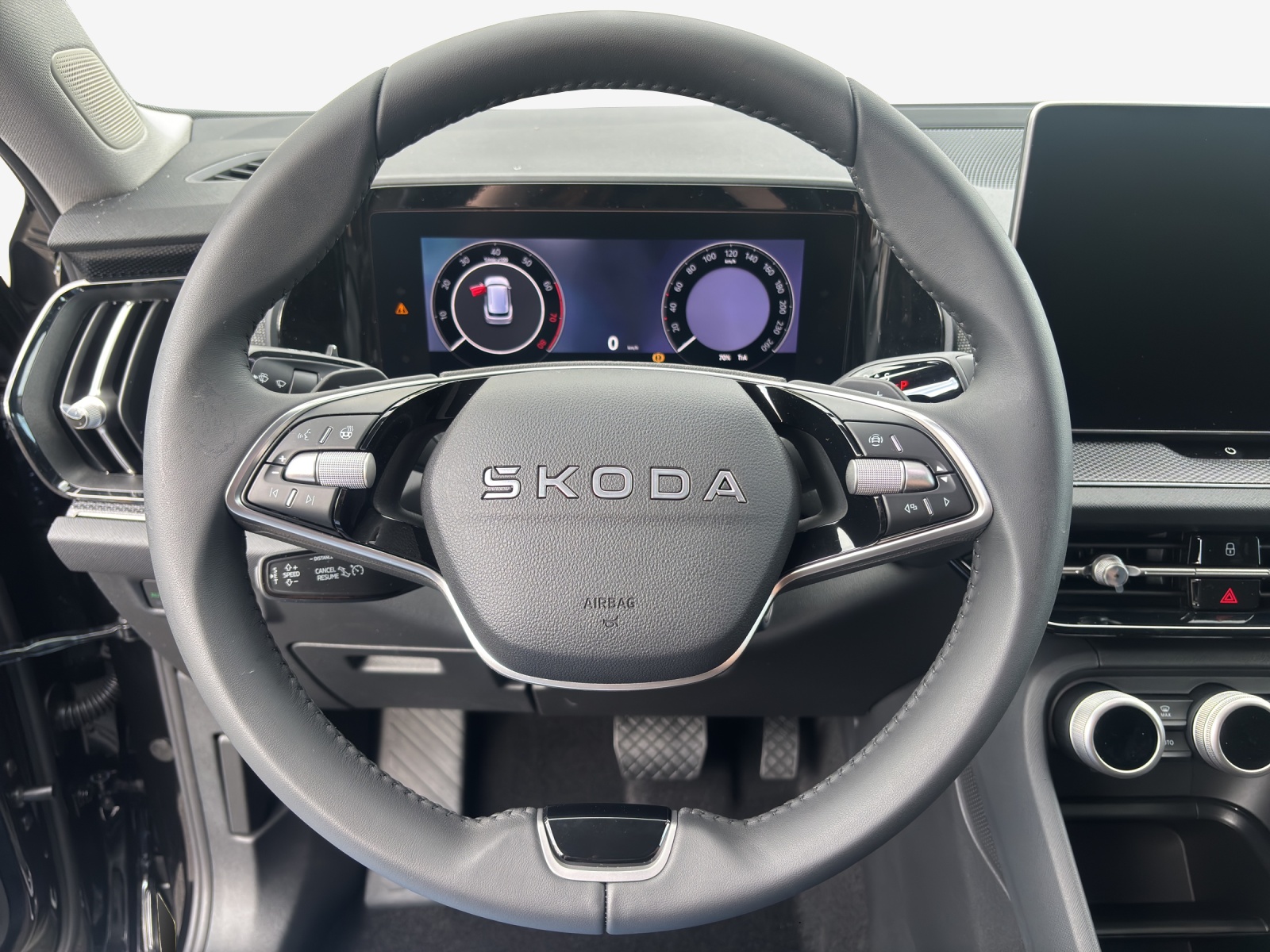 SKODA Kodiaq 1.5 TSI mHEV Selection-image-9