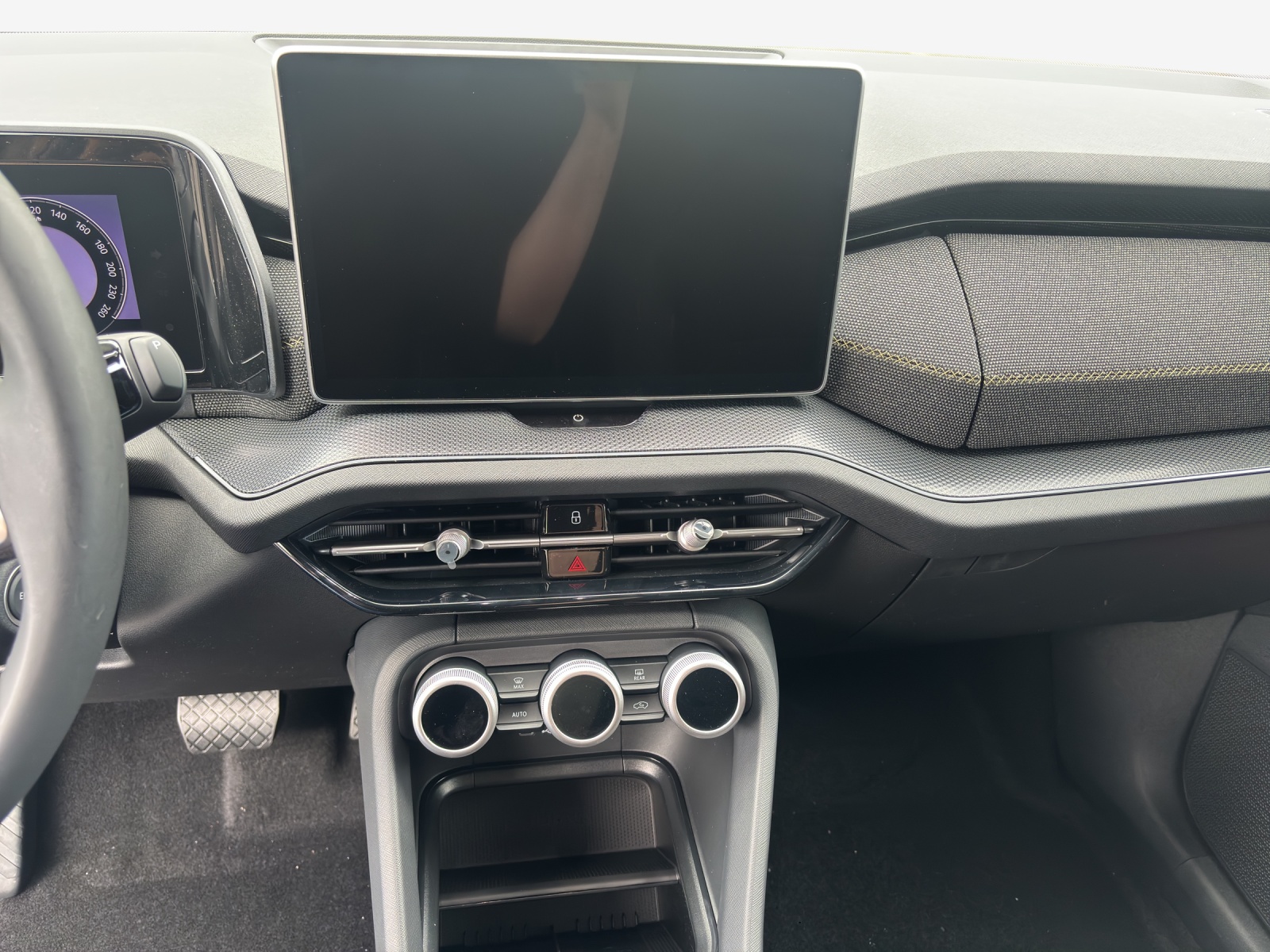 SKODA Kodiaq 1.5 TSI mHEV Selection-image-10