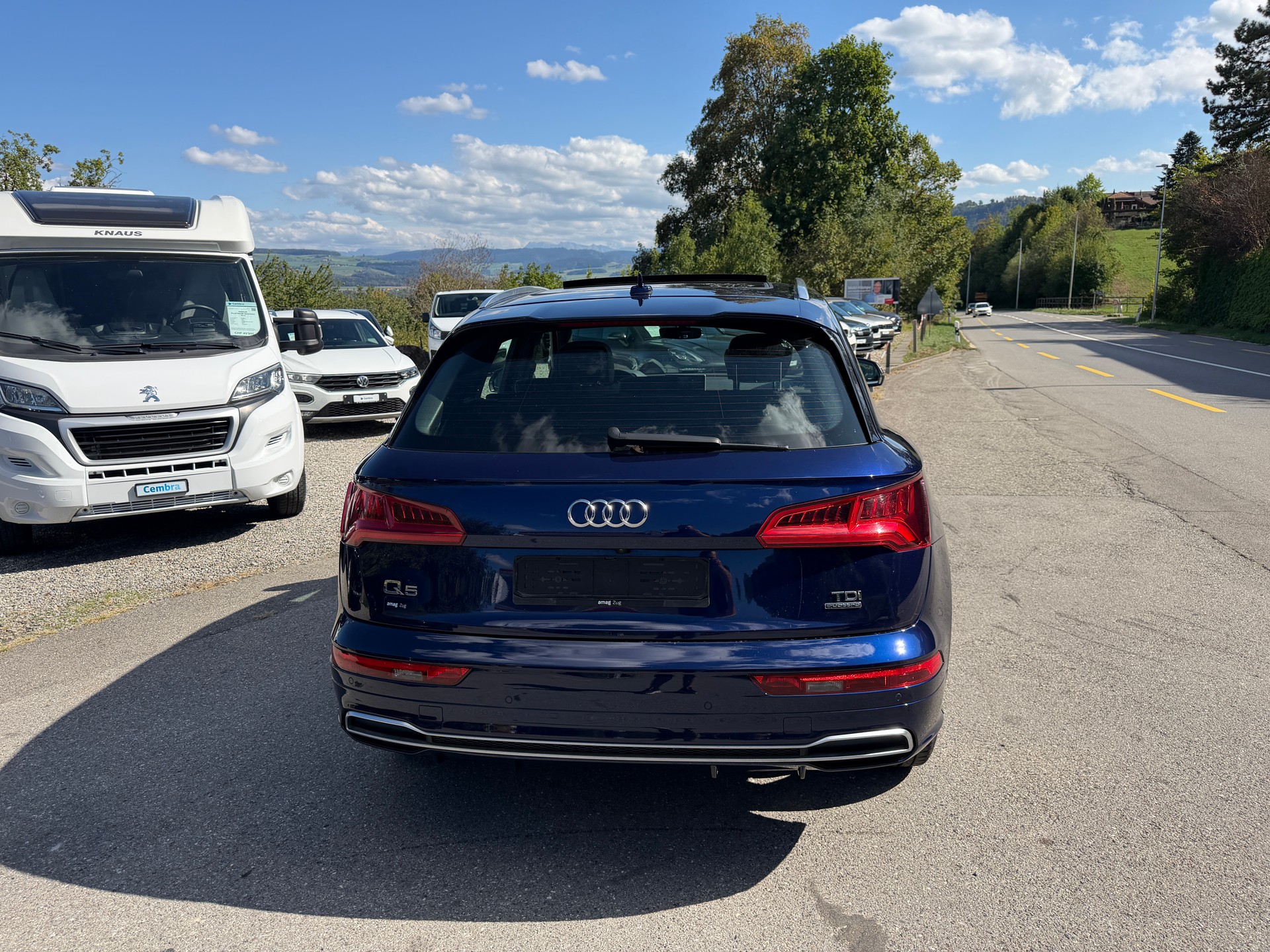 AUDI Q5 2.0 TDI quattro S-tronic S-Line-image-3