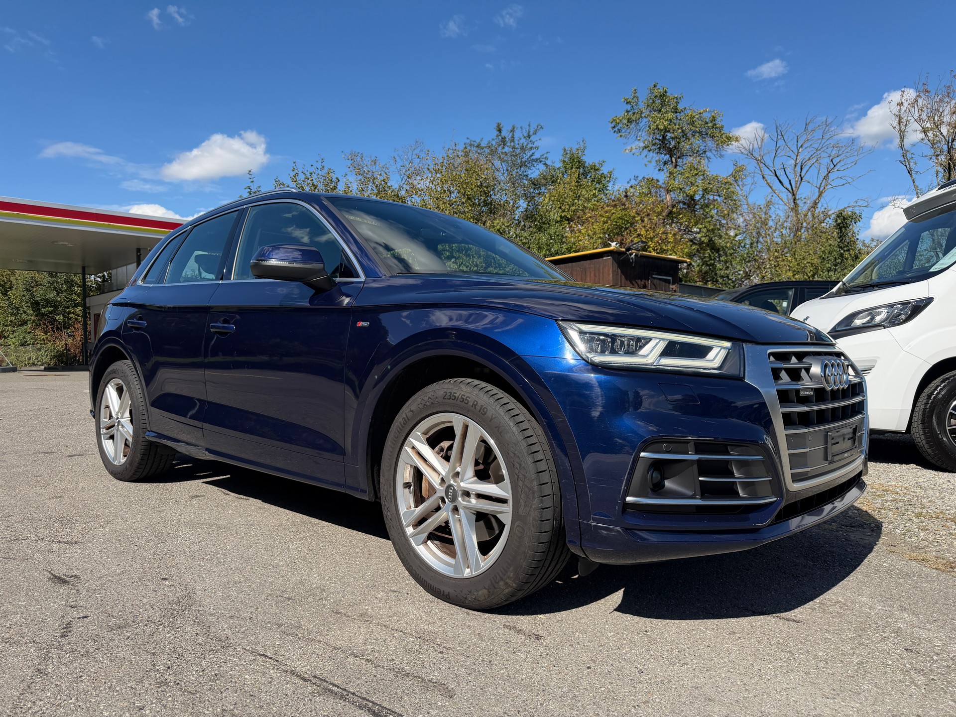 AUDI Q5 2.0 TDI quattro S-tronic S-Line-image-5