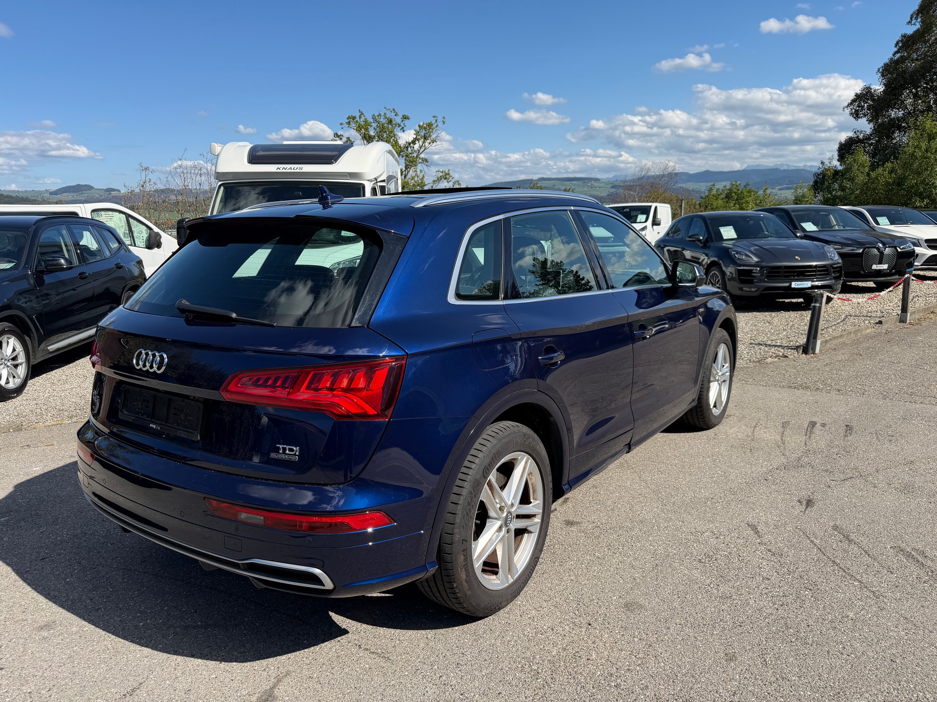 AUDI Q5 2.0 TDI quattro S-tronic S-Line-image-4