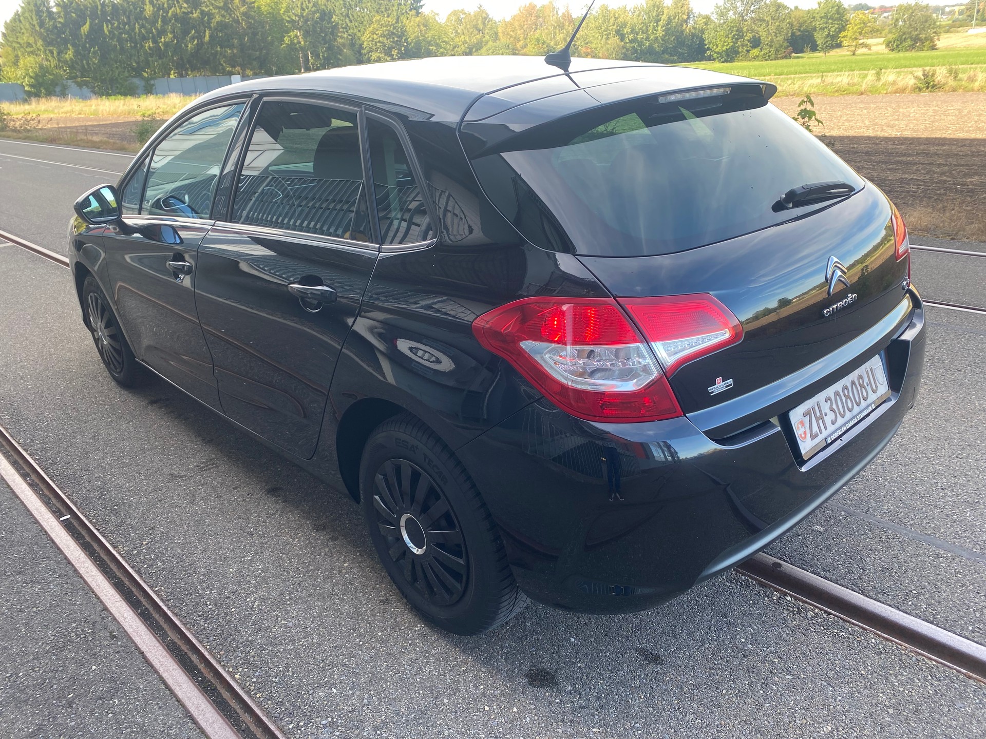CITROEN C4 Berline 1.6 VTi Séduction BVA4-image-3