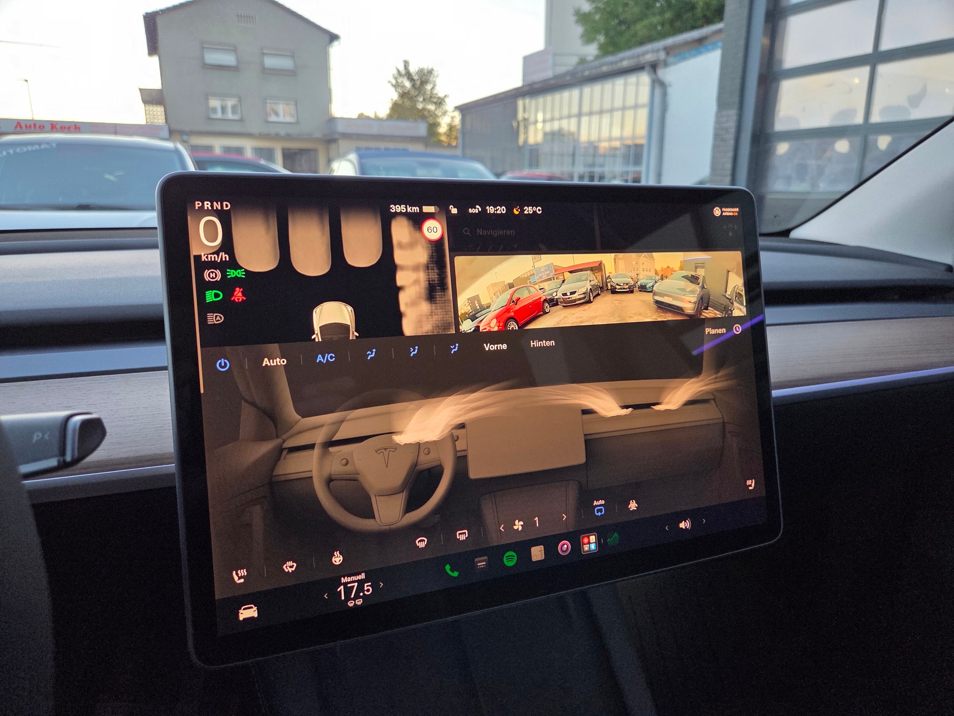 TESLA Model Y Long Range-image-20