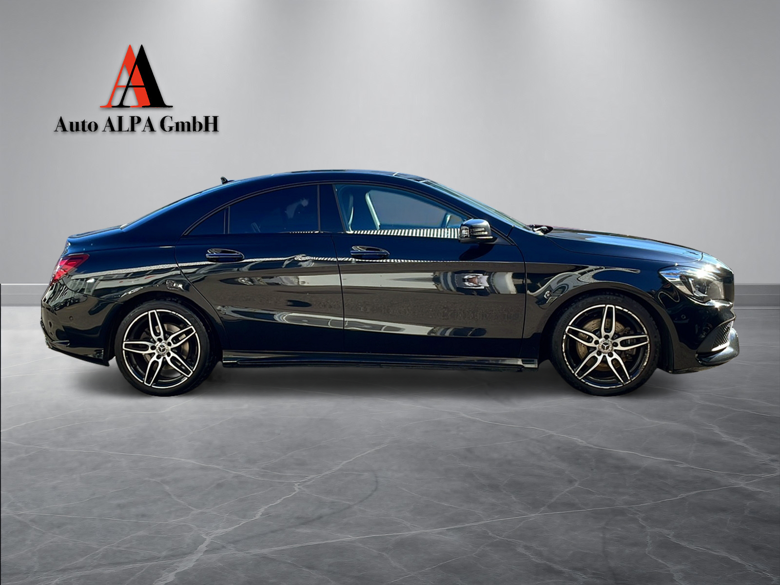 MERCEDES-BENZ CLA 250 AMG Line 7G-DCT– SPORTLICHE LIMOUSINE - CHARAKTER MIT AMG LINE | 4MATIC | PANORAMA-SCHIEBEDACH-image-4