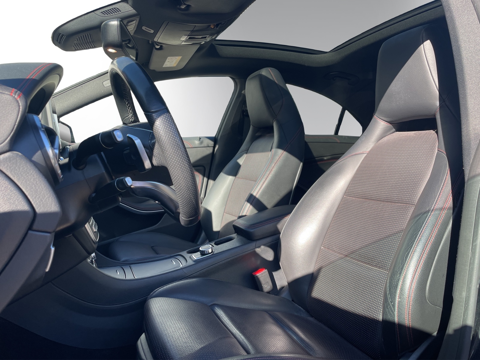 MERCEDES-BENZ CLA 250 AMG Line 7G-DCT– SPORTLICHE LIMOUSINE - CHARAKTER MIT AMG LINE | 4MATIC | PANORAMA-SCHIEBEDACH-image-7