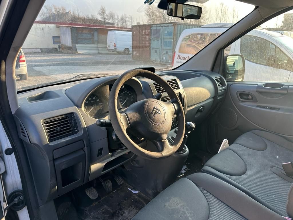 CITROEN Jumpy 2.0 HDi L1H1-image-9