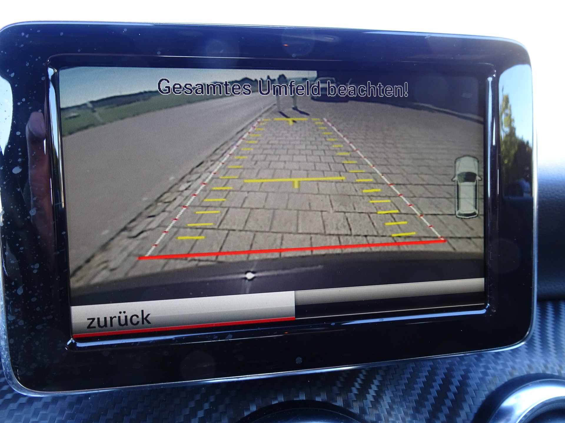 MERCEDES-BENZ A 250 AMG Line 4Matic 7G-DCT-image-12