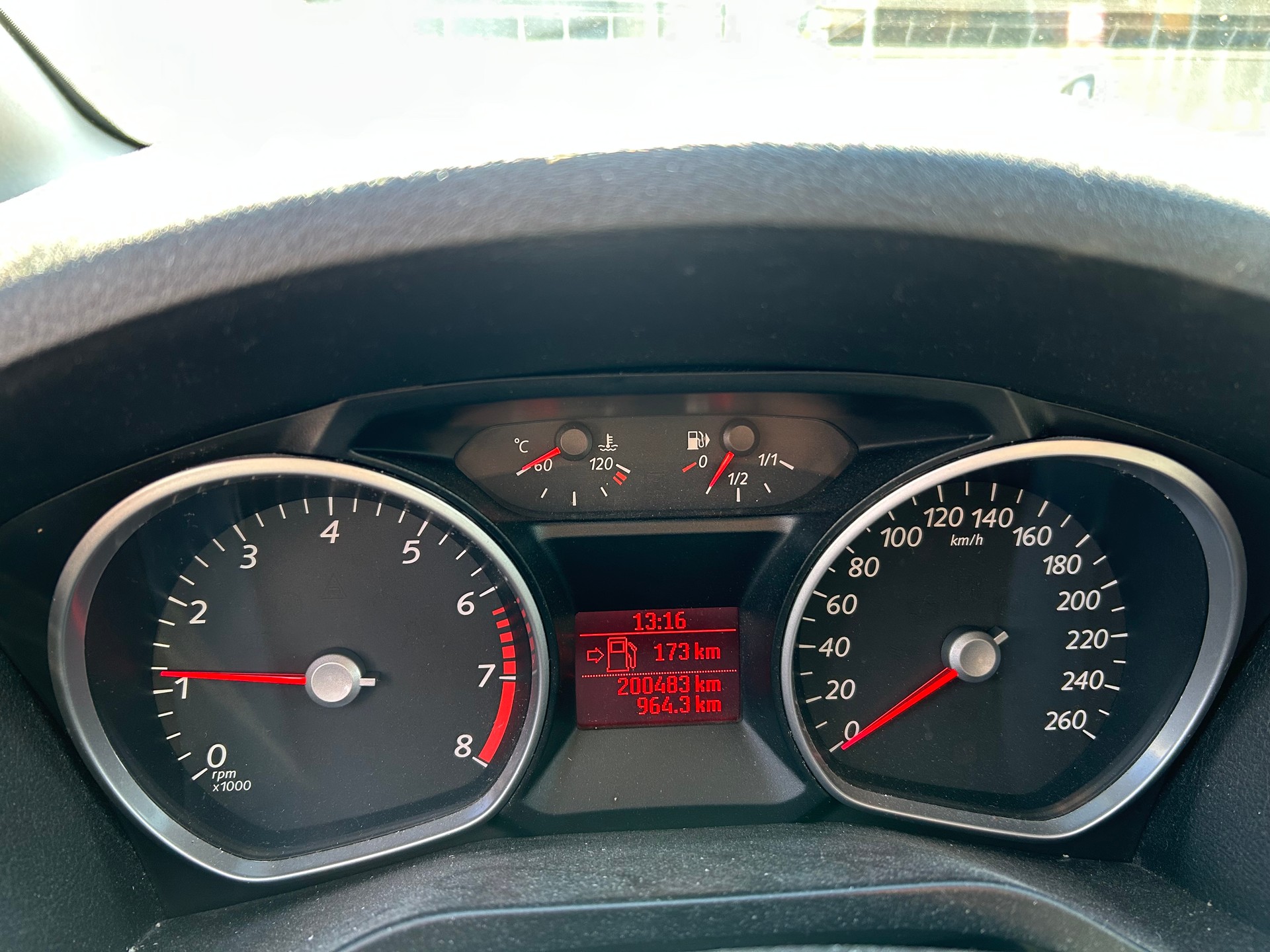 FORD S-Max 2.0i Titanium-image-8