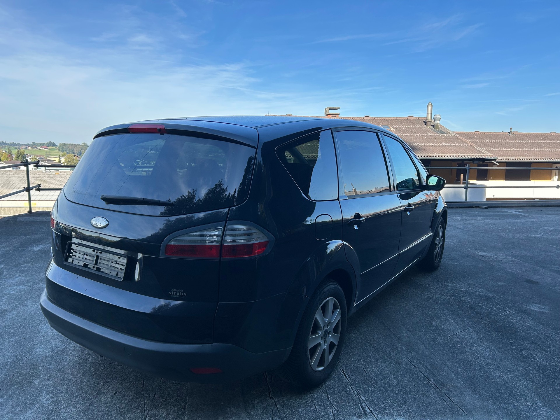 FORD S-Max 2.0i Titanium-image-4